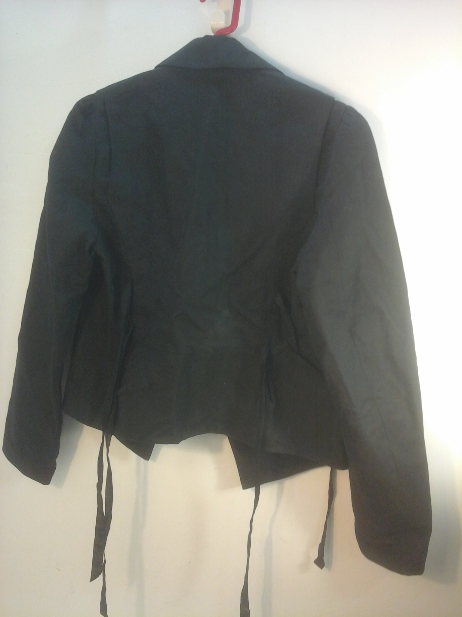 Voir photo 2 de Veste courte COMPTOIR DES COTONNIERS T 38 Veste courte COMPTOIR DES COTONNIERS T 38 Parfait état reconditionné photo 2
