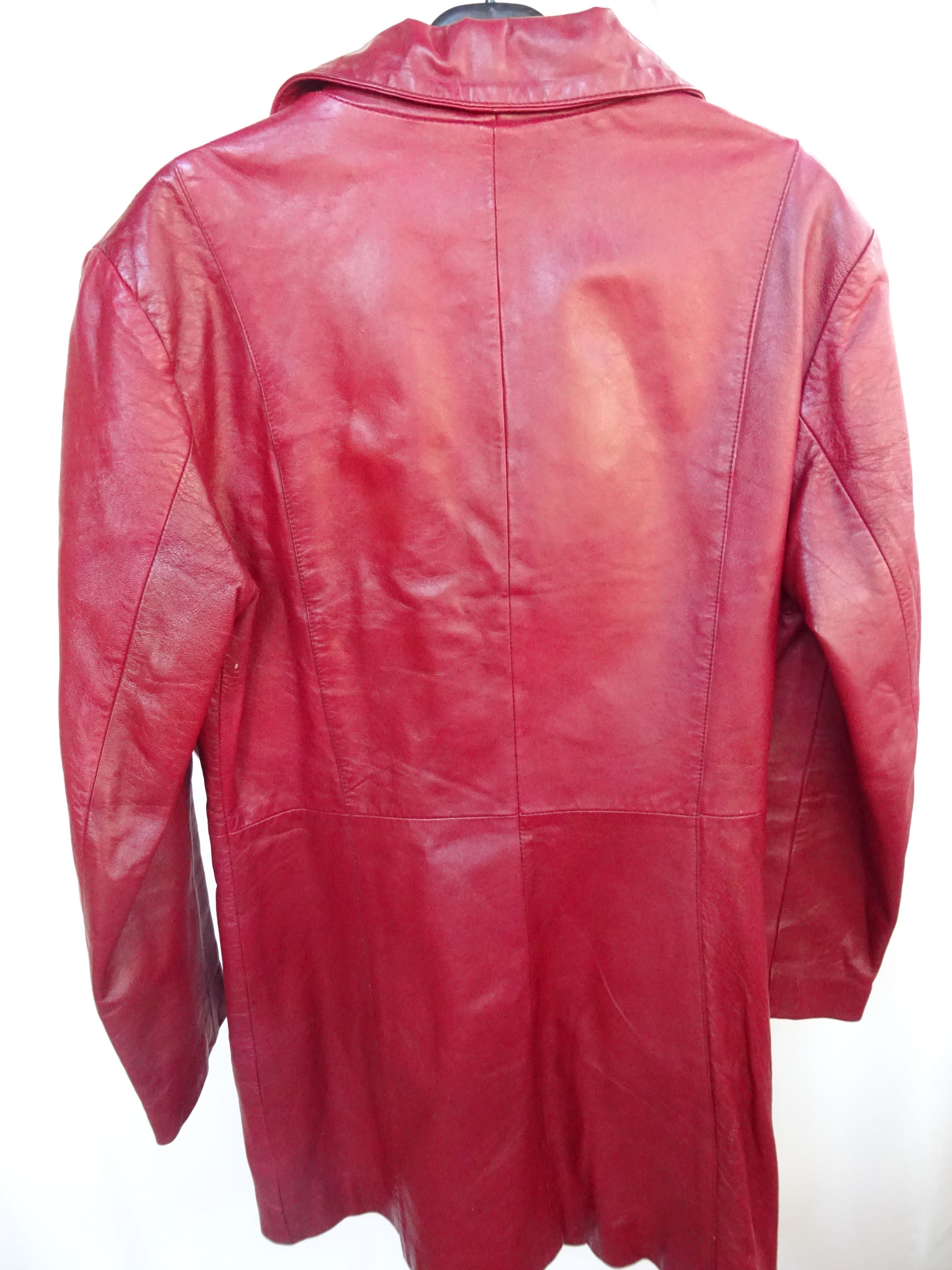Voir photo 7 de Veste cuir femme rouge David Conrad taille 40/42 Veste cuir femme rouge David Conrad taille 40/42 État correct reconditionné photo 7