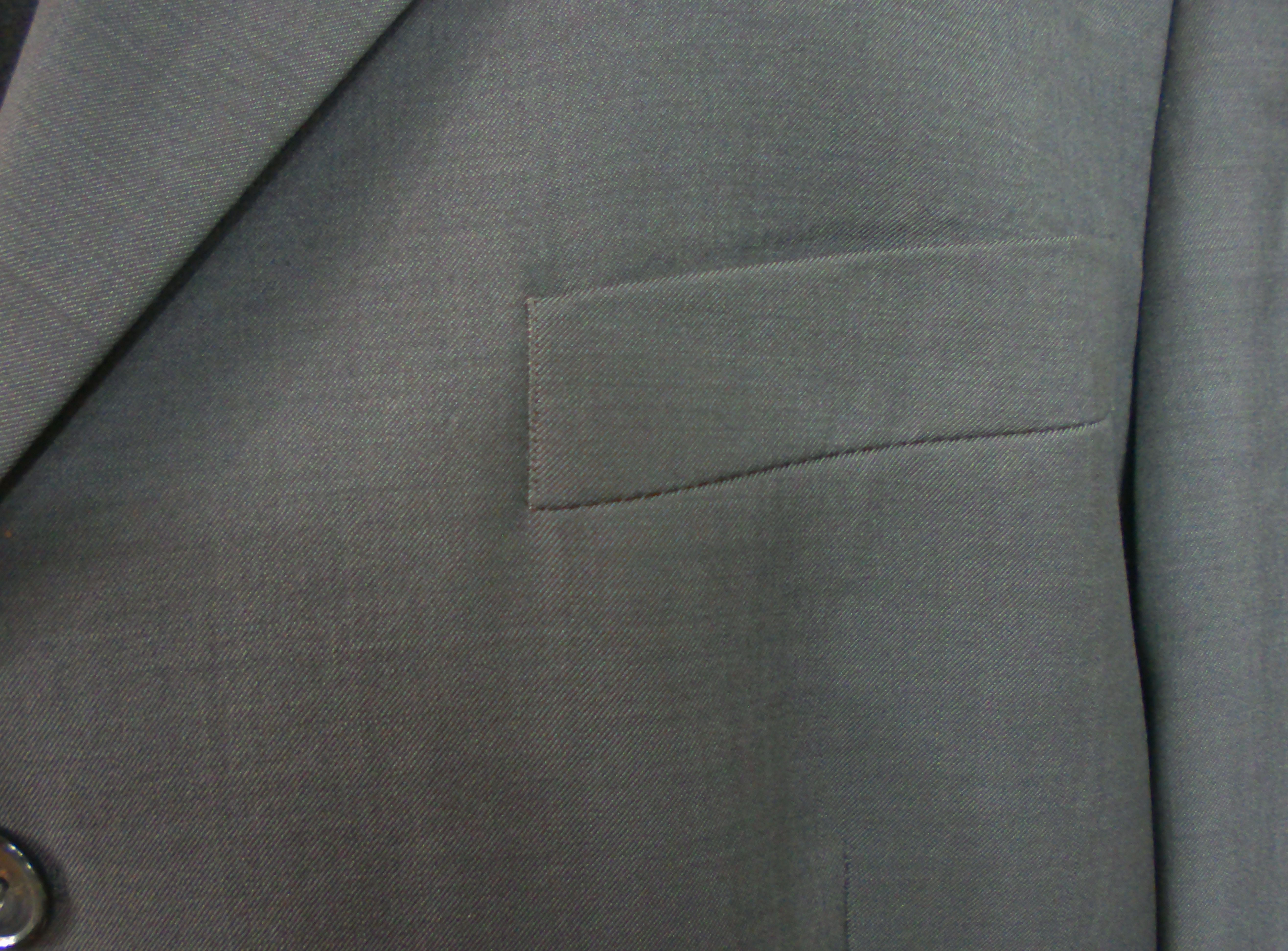 Voir photo 6 de Veste de costume F. CERRUTI, gris foncé, taille 54 Veste de costume F. CERRUTI, gris foncé, taille 54 Très bon état reconditionné photo 6