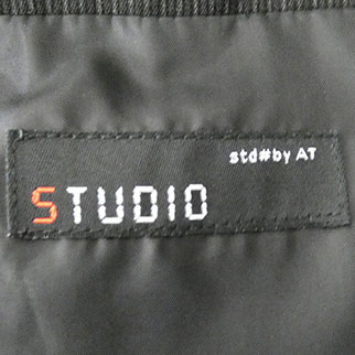Voir photo 4 de Veste de costume noire - Homme - Studio - Taille 46 Veste de costume noire - Homme - Studio - Taille 46 Très bon état reconditionné photo 4