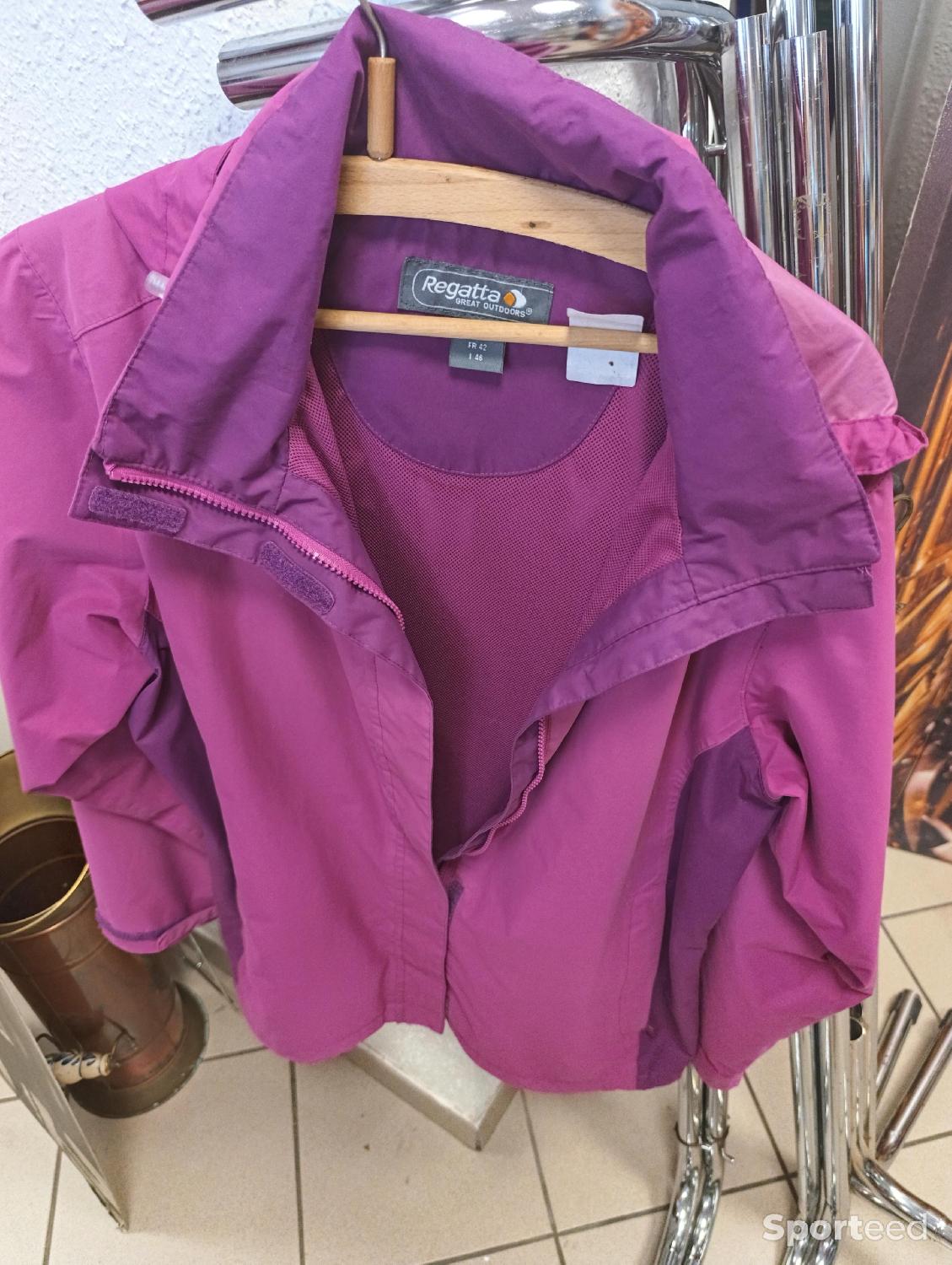 Veste de randonnée violette regatta taille 42 Très bon état reconditionné disponible sur Sporteed