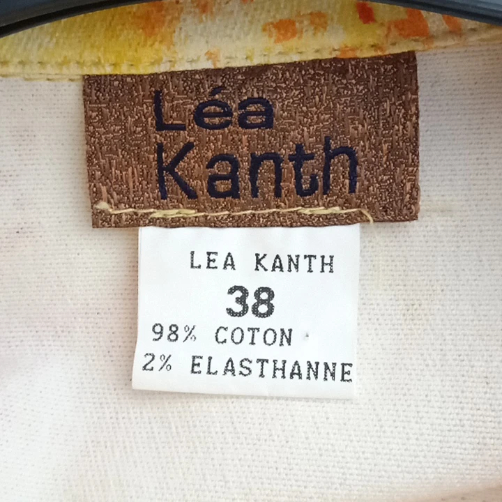 Voir photo 3 de Veste denim femme Léa Kanth - taille 38 Veste denim femme Léa Kanth - taille 38 Très bon état reconditionné photo 3