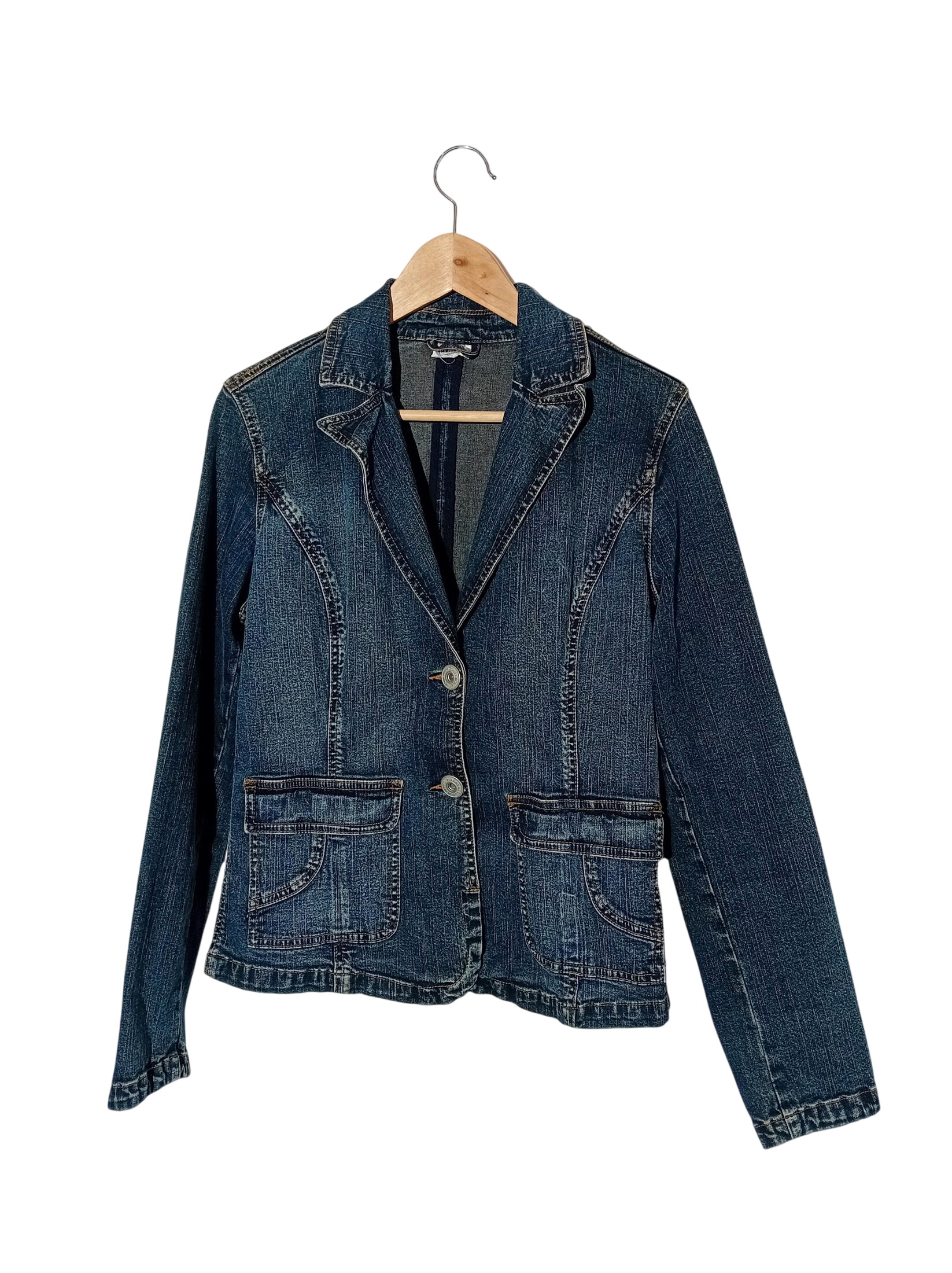 Acheter Veste En Jean Ajustée Pimkie (T6008) Très bon état - 12,00 € Veste En Jean Ajustée Pimkie (T6008) Très bon état reconditionné disponible sur Label Emmaüs