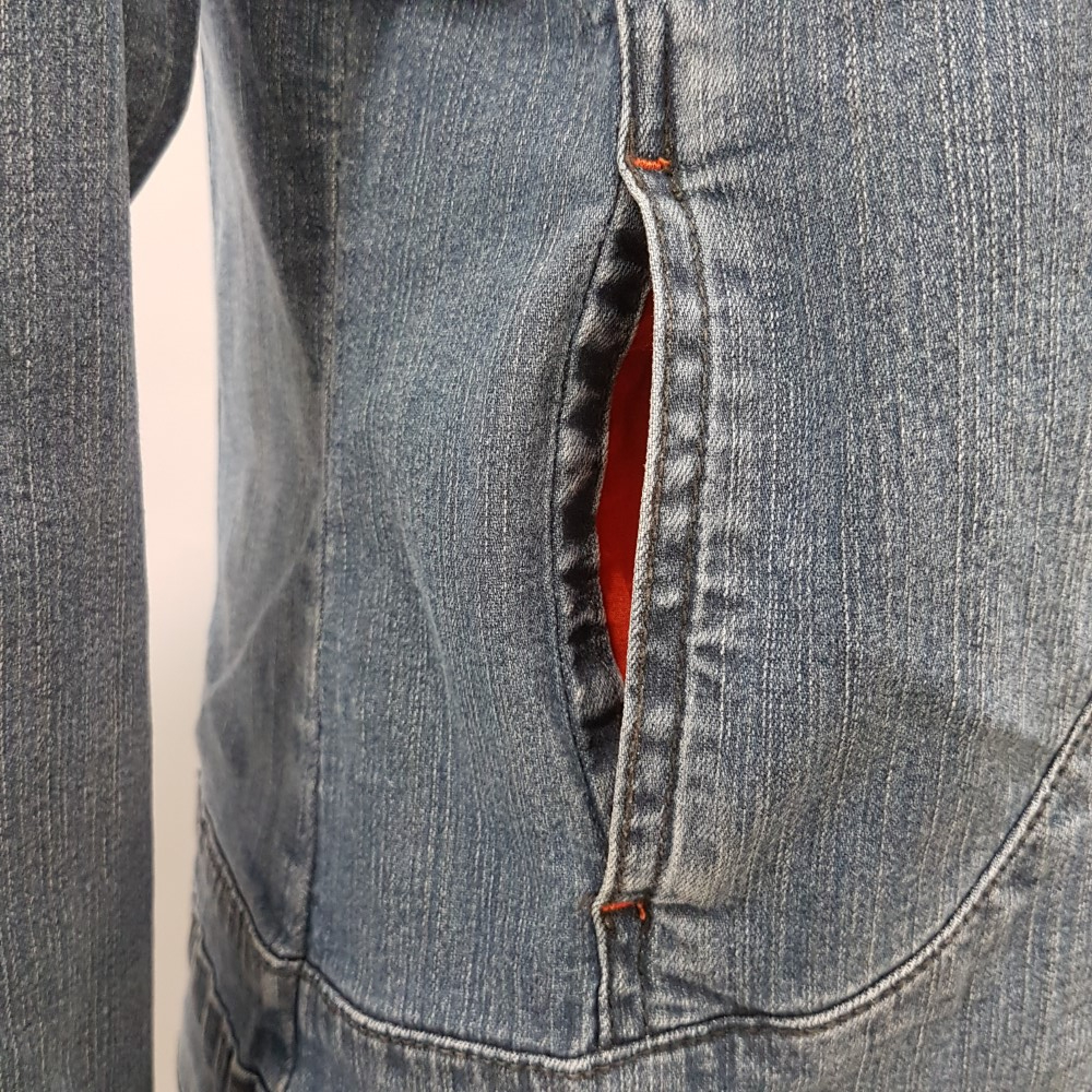 Voir photo 8 de Veste en jeans - SCOTTAGE - Taille 38 Veste en jeans - SCOTTAGE - Taille 38 Très bon état reconditionné photo 8