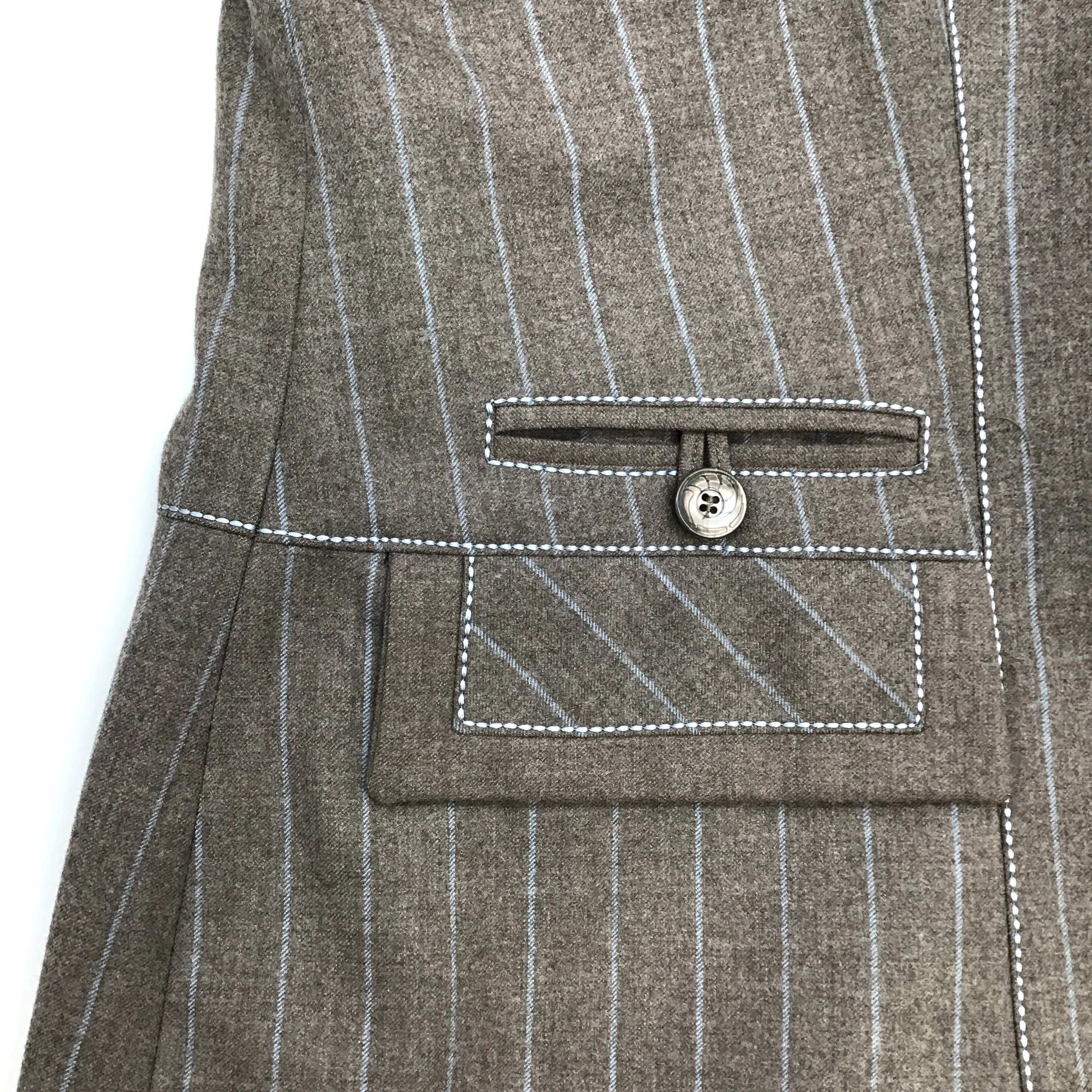 Voir photo 6 de Veste femme manche longue hivers T 46 Veste femme manche longue hivers T 46 Très bon état reconditionné photo 6