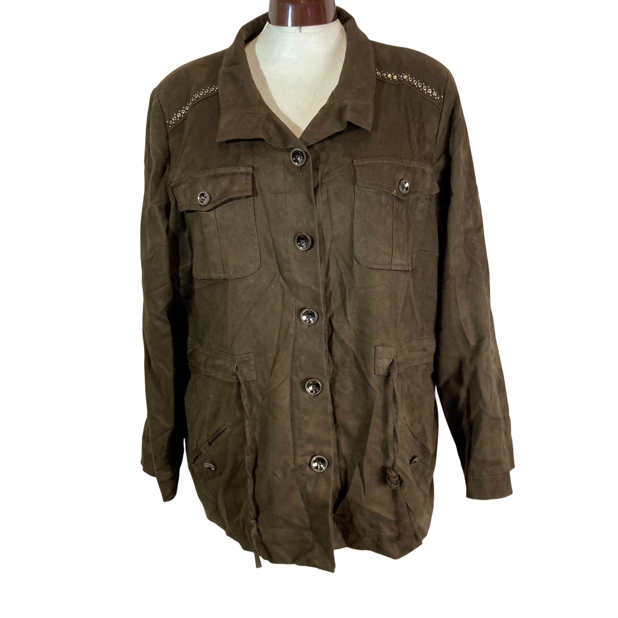 Acheter Veste femme un jour ailleurs T.48 Très bon état - 10,00 € Veste femme un jour ailleurs T.48 Très bon état reconditionné disponible sur Label Emmaüs