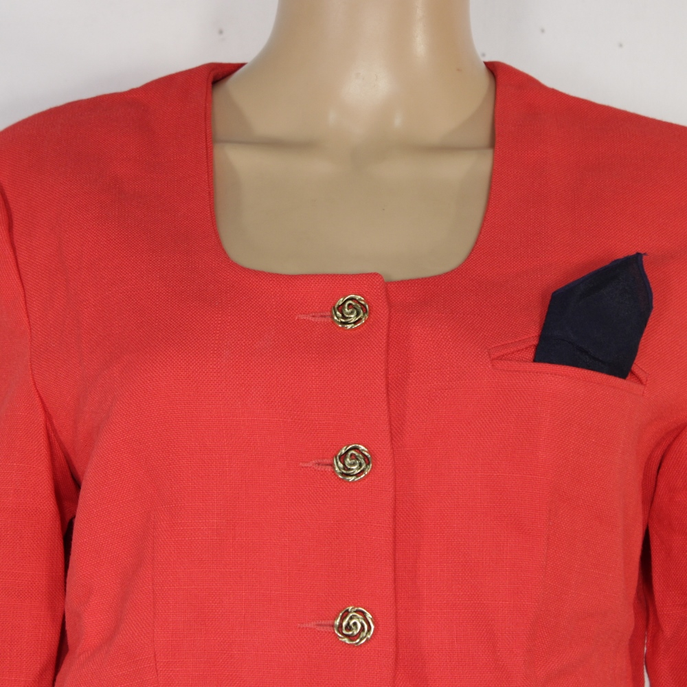 Voir photo 2 de Veste Femme Vintage Rouge BREAL Taille Estimée 40 Veste Femme Vintage Rouge BREAL Taille Estimée 40 Bon état reconditionné photo 2