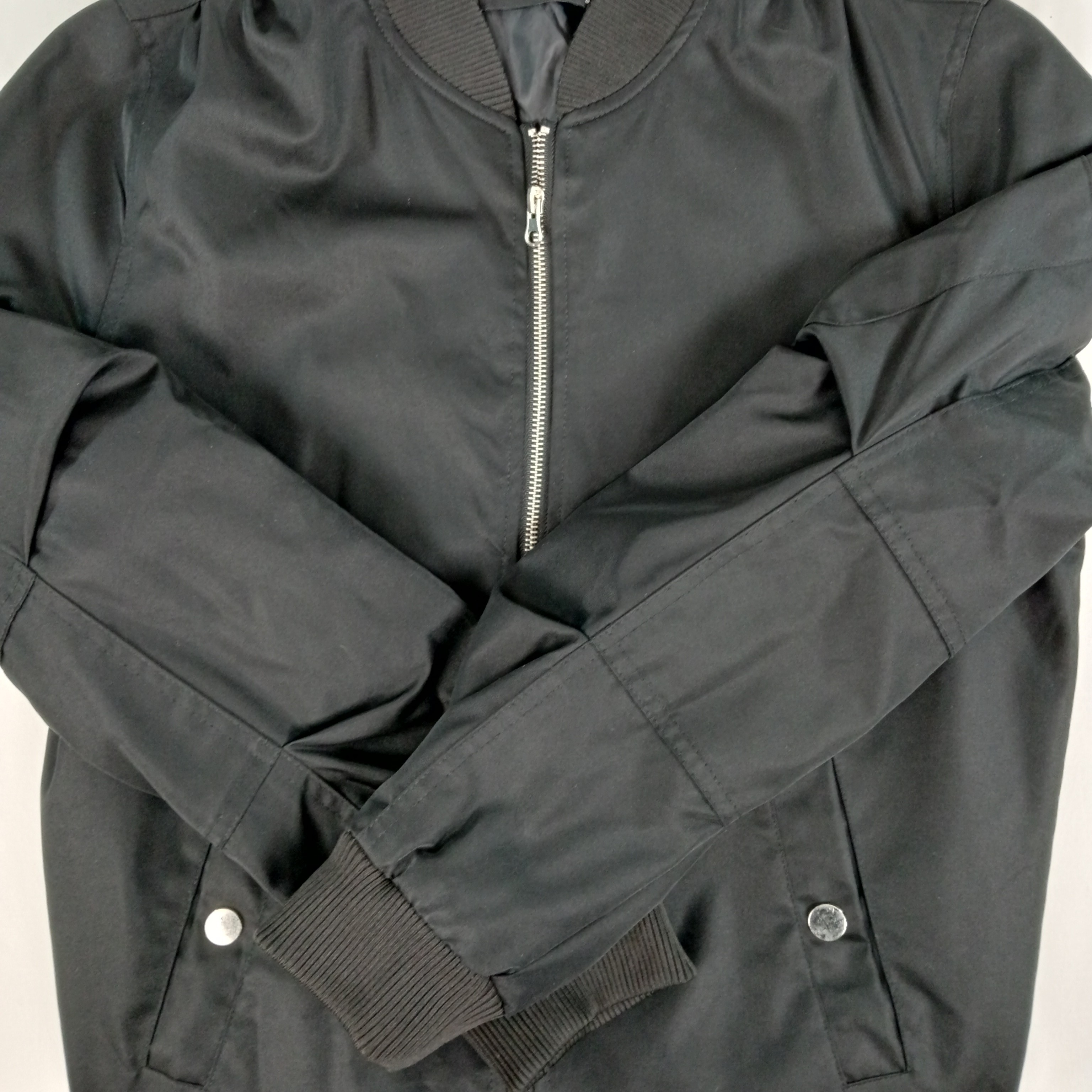 Voir photo 5 de Veste - homme - marque Amerasian man - manches longues - couleur noir - taille S (38) Veste - homme - marque Amerasian man - manches longues - couleur noir - taille S (38) Très bon état reconditionné photo 5