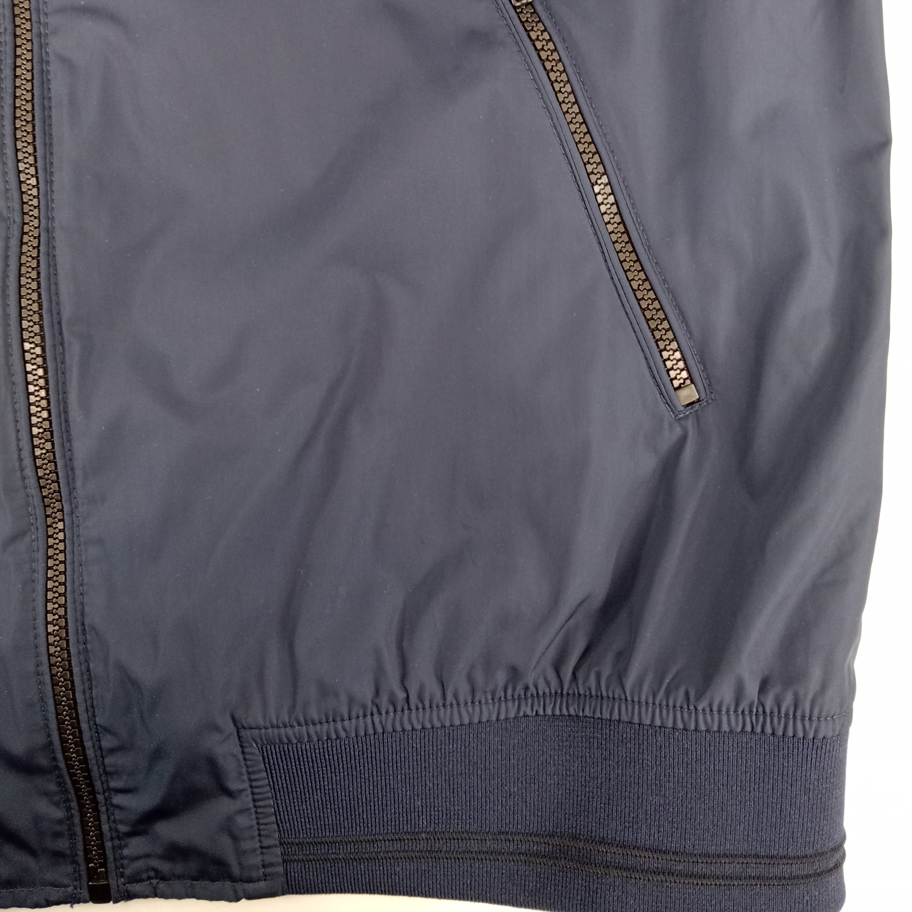 Voir photo 9 de Veste - homme - marque Jules - manches longues - couleur bleu marine - taille XL (44) Veste - homme - marque Jules - manches longues - couleur bleu marine - taille XL (44) Très bon état reconditionné photo 9