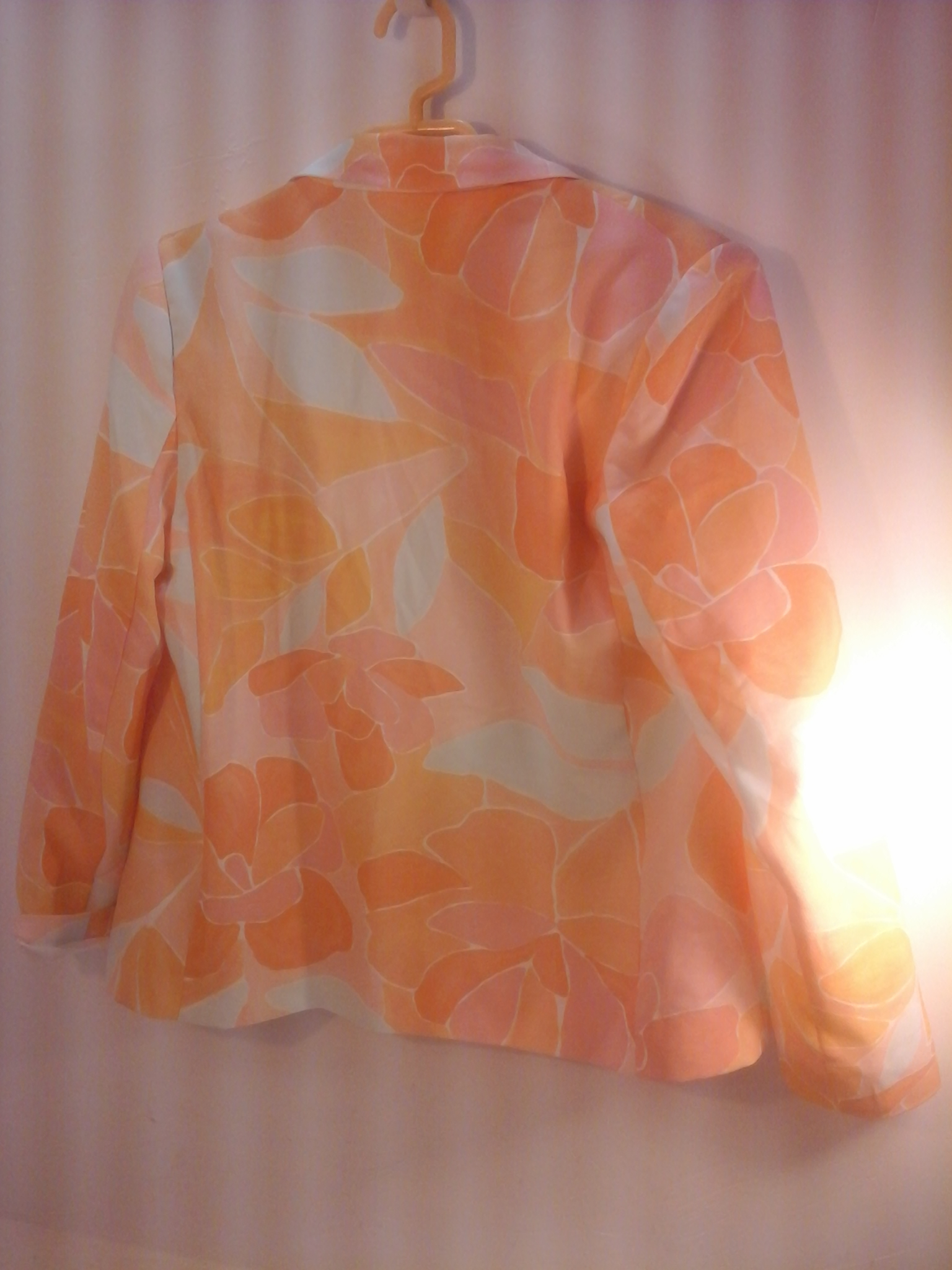 Voir photo 3 de Veste imprimé Bonobo taille XL neuve avec étiquette Veste imprimé Bonobo taille XL neuve avec étiquette Parfait état reconditionné photo 3