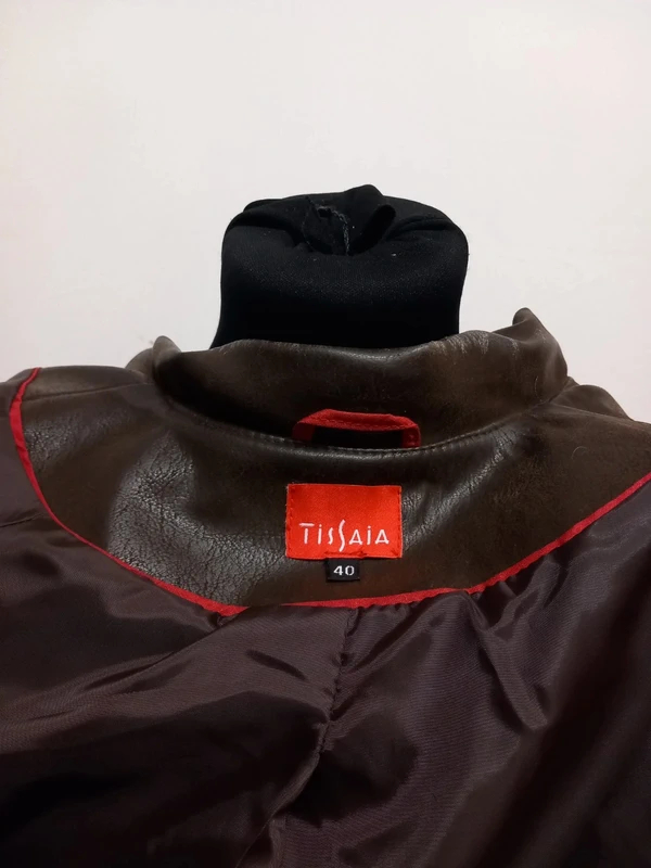 Voir photo 5 de Veste marron en bi matière velours et similicuir Veste marron en bi matière velours et similicuir Bon état reconditionné photo 5
