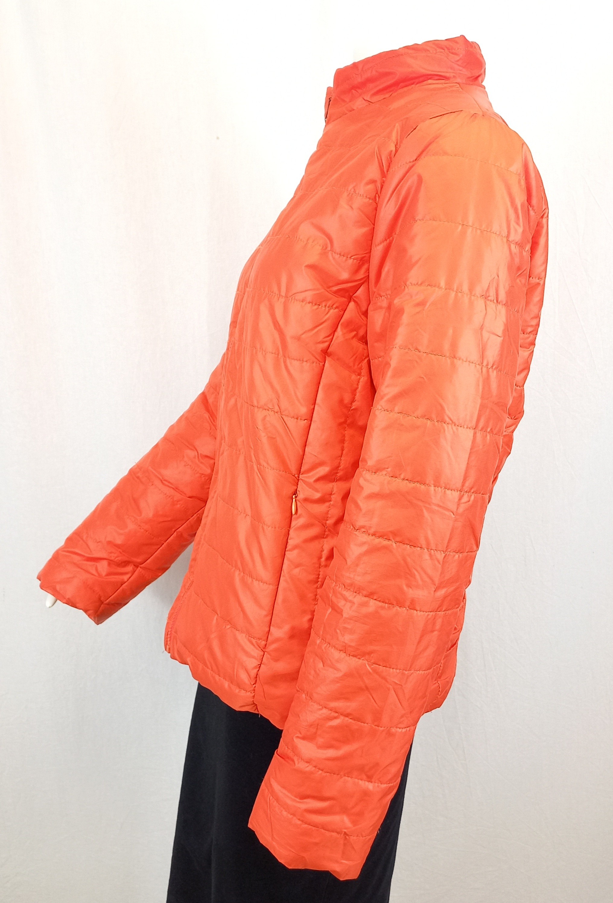 Voir photo 2 de Veste matelassée orange Taille L Veste matelassée orange Taille L Parfait état reconditionné photo 2