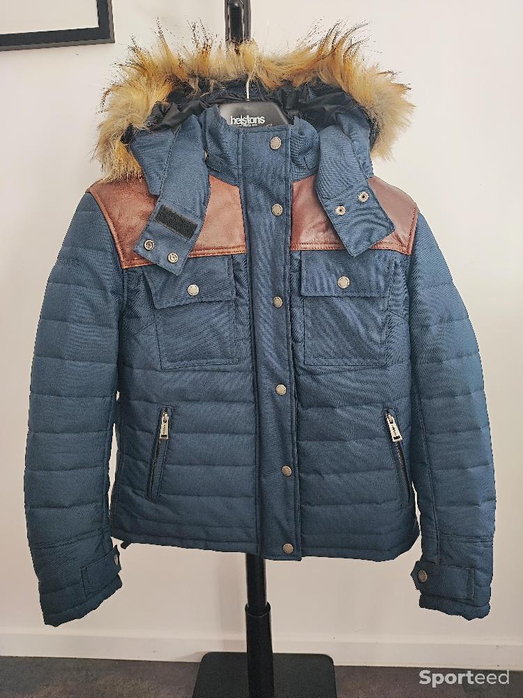 Veste moto femme Helstons Stuff Bleu & Cuir Camel + Dorsale - Taille M - Très bon état Très bon état Helstons reconditionné disponible sur Sporteed