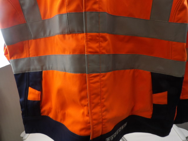Voir photo 5 de Veste travail Softshell Haute Visibilité - PLAYFORD - SIOEN état neuf Veste travail Softshell Haute Visibilité - PLAYFORD - SIOEN état neuf Parfait état reconditionné photo 5