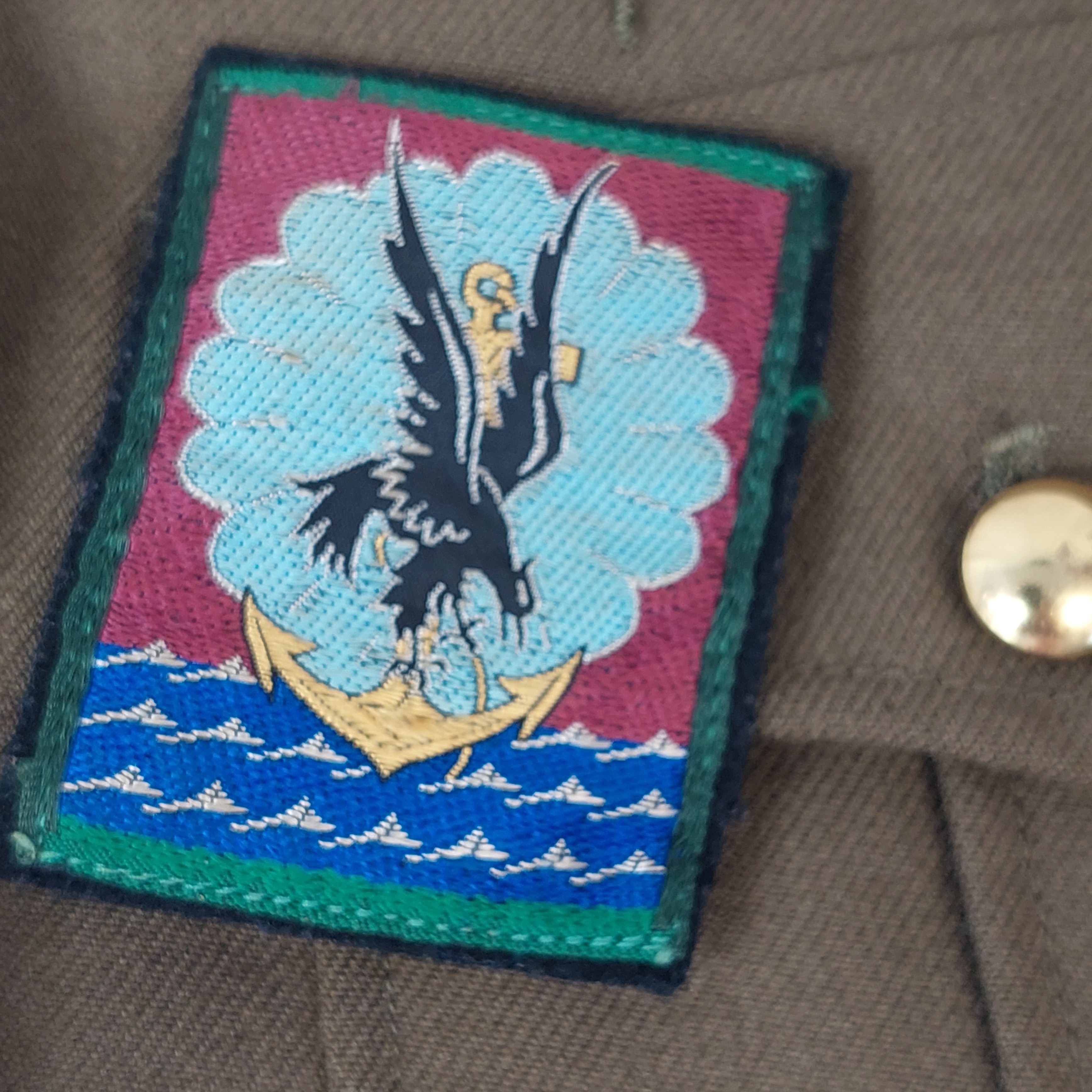 Voir photo 3 de Veste Troupes de Marine, Écusson Rare et Couverts - Militaria // Veste Troupes de Marine, Écusson Rare et Couverts - Militaria // Bon état reconditionné photo 3