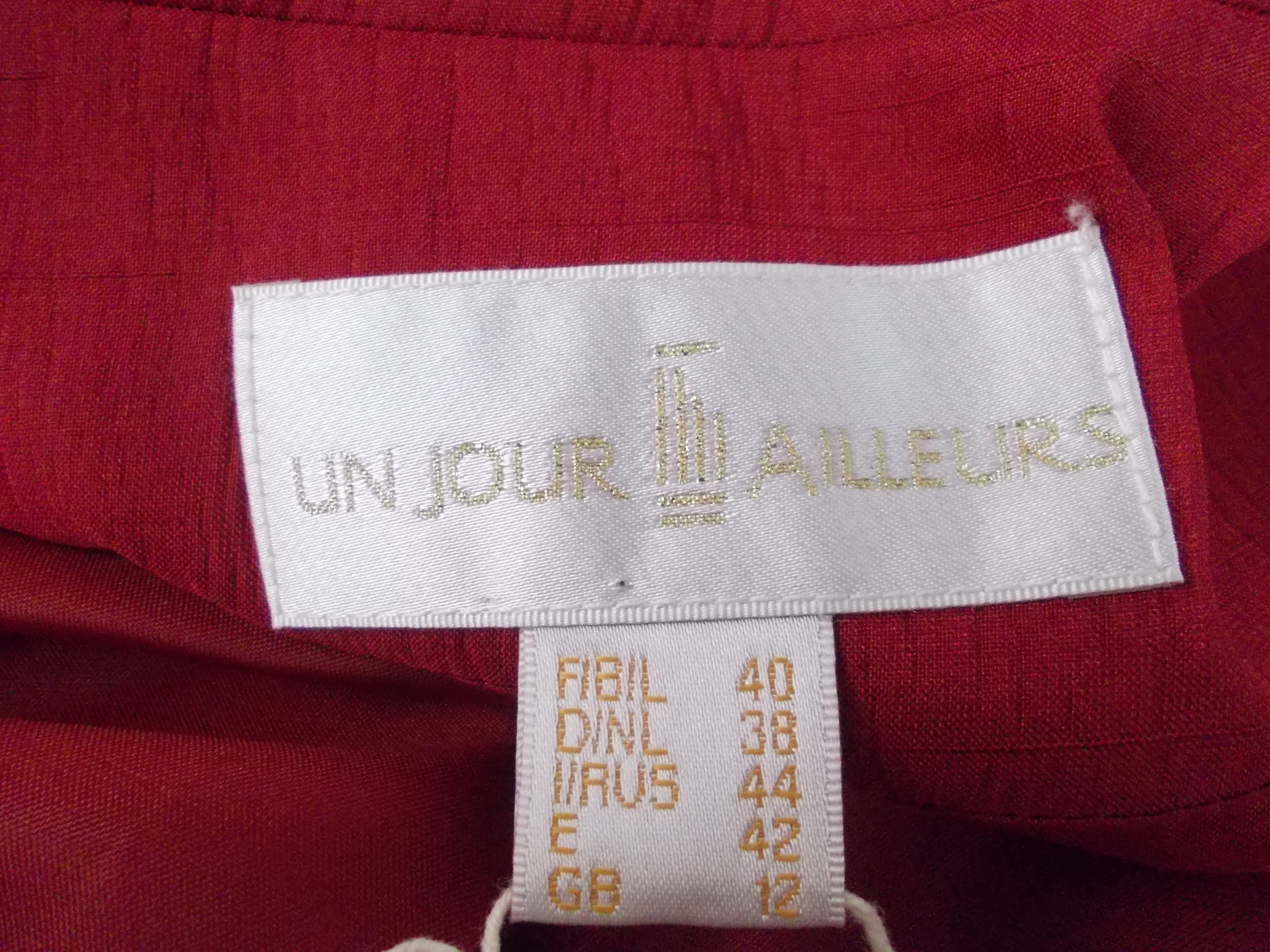 Voir photo 4 de Veste Un Jour Ailleurs taille 40 Veste Un Jour Ailleurs taille 40 Bon état reconditionné photo 4