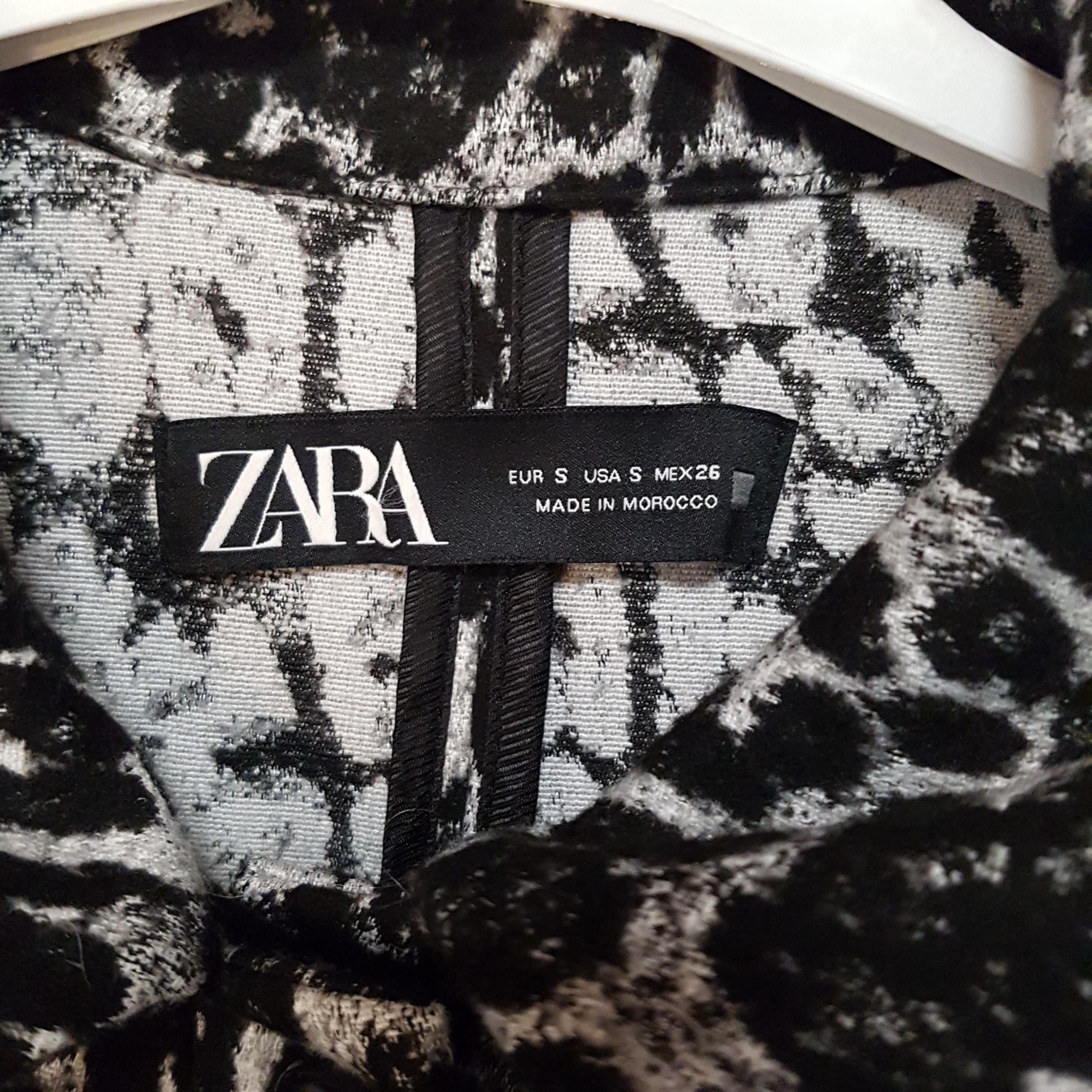 Voir photo 2 de Veste Zara femme taille S Veste Zara femme taille S Très bon état reconditionné photo 2