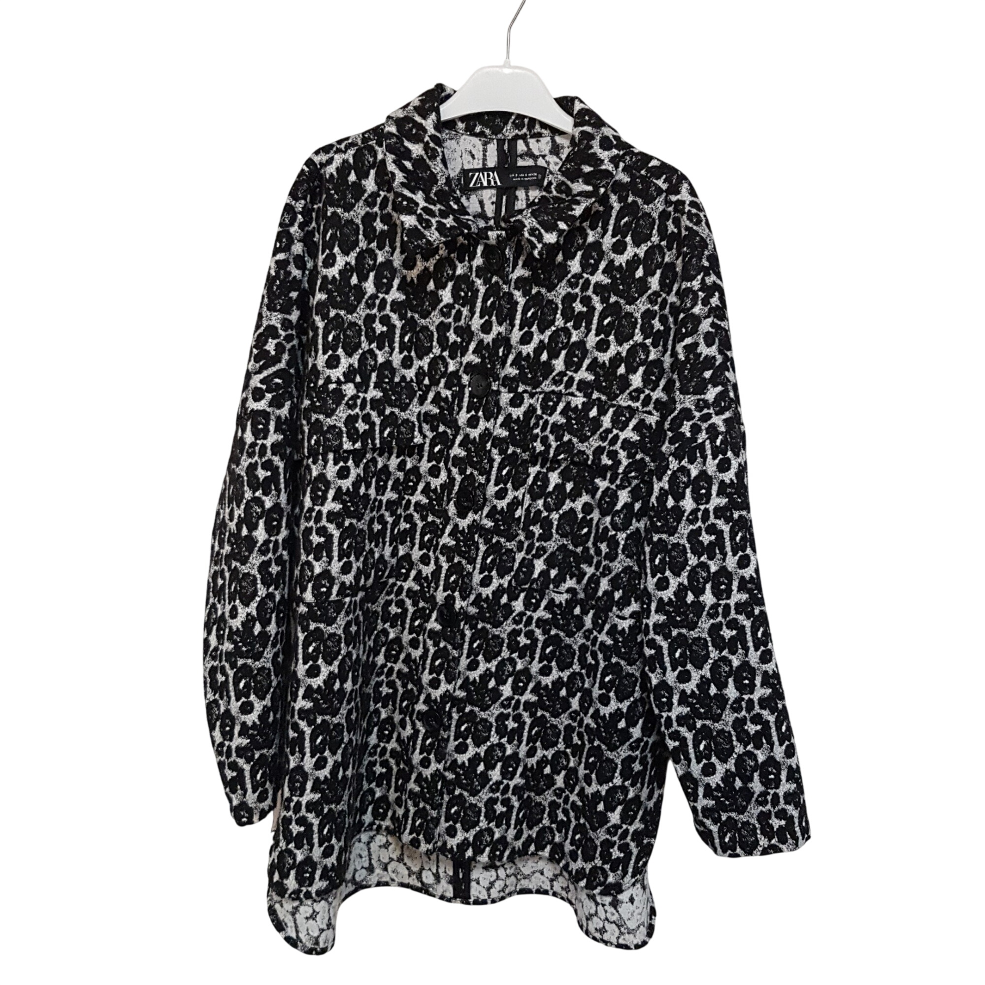 Veste Zara femme taille S Très bon état - 10,00 € Veste Zara femme taille S Très bon état reconditionné disponible sur Label Emmaüs
