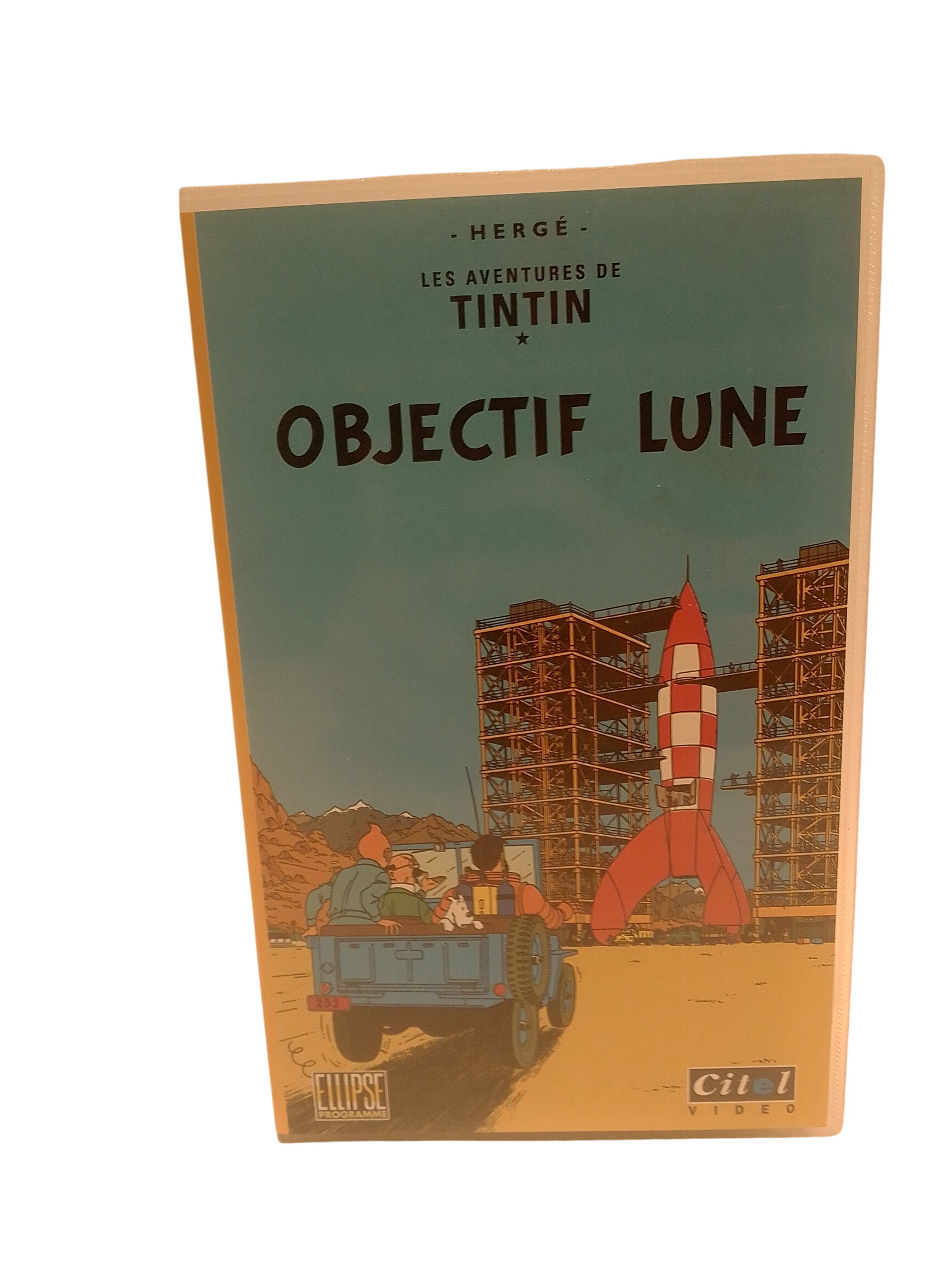 VHS Tintin Objectif la lune Bon état - 40,00 € VHS Tintin Objectif la lune Bon état reconditionné disponible sur Label Emmaüs