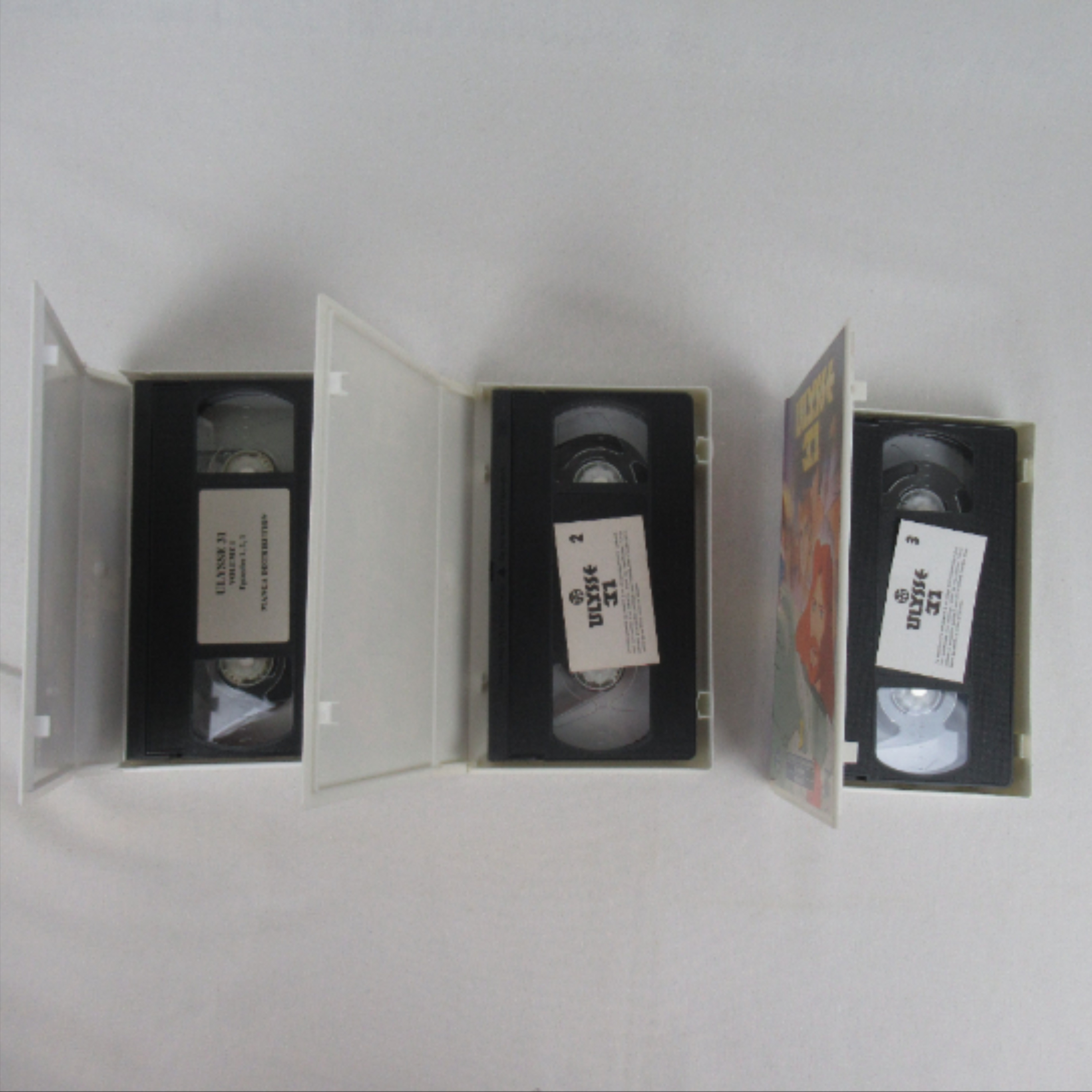 Voir photo 3 de Vhs Ulysse 31 l'intégral Vhs Ulysse 31 l'intégral Très bon état reconditionné photo 3