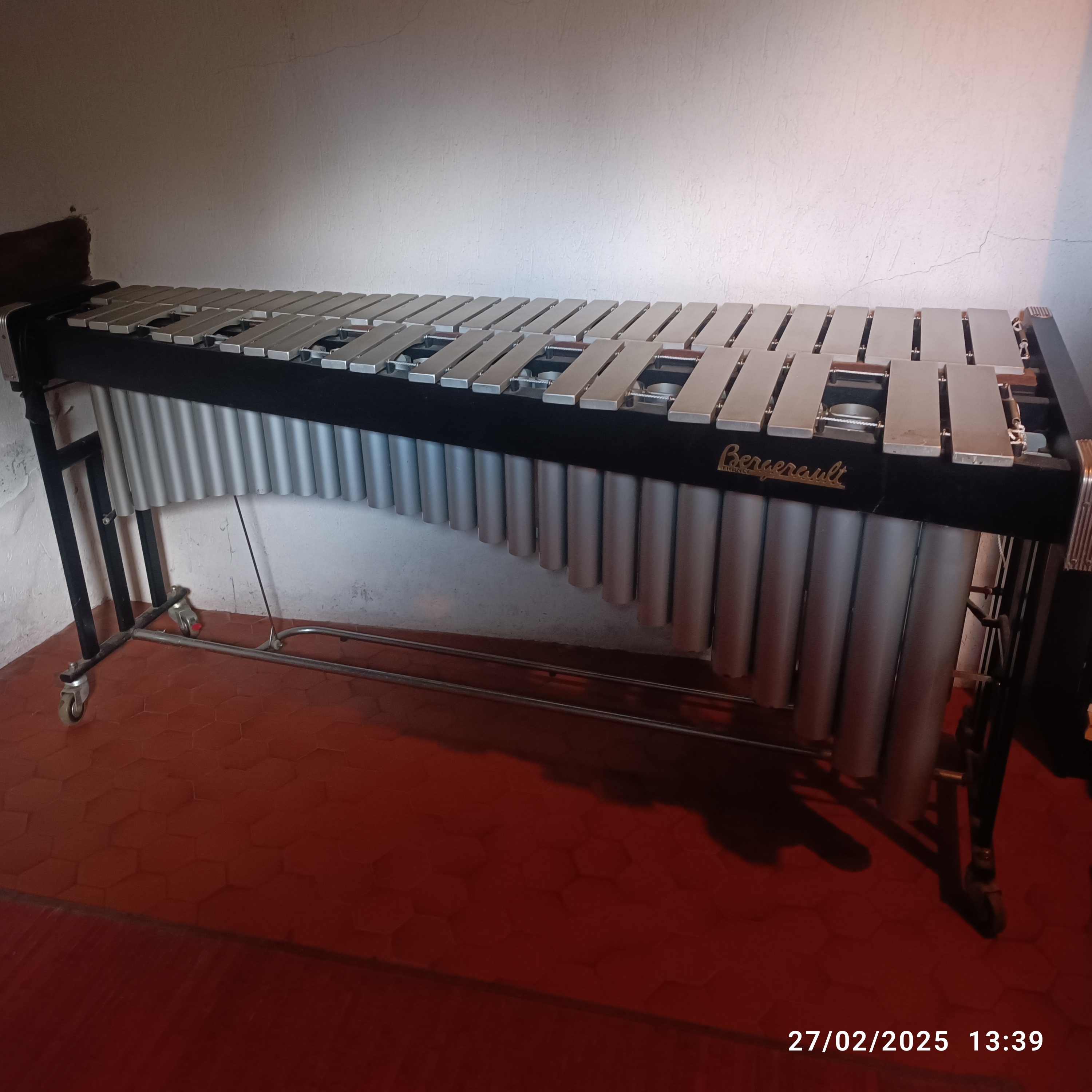 Vibraphone Bergerault État correct reconditionné disponible sur Zic Ethic