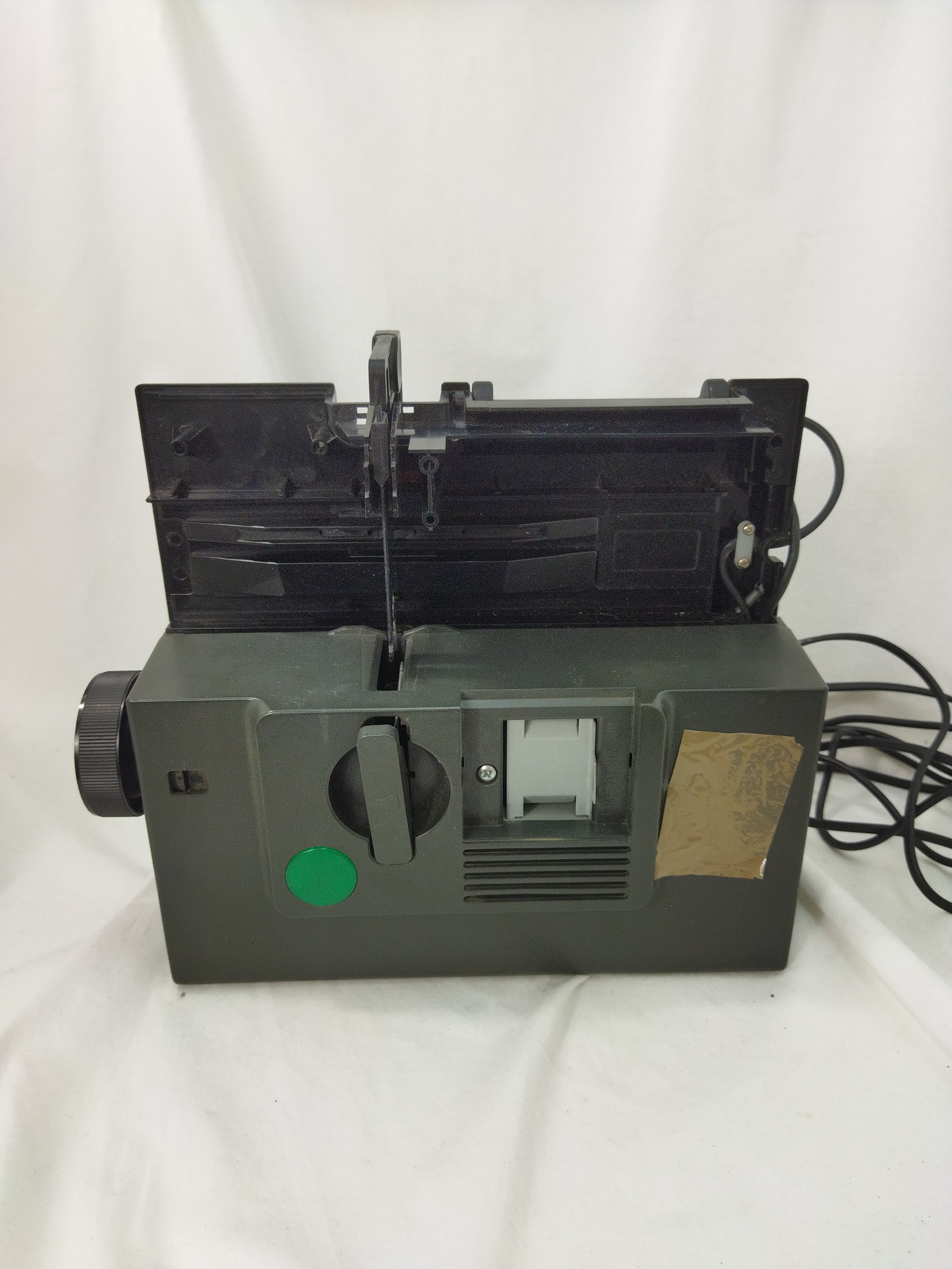 Voir photo 4 de Vidéo projecteur vintage Kindermann (Non testé) Vidéo projecteur vintage Kindermann (Non testé) Bon état reconditionné photo 4