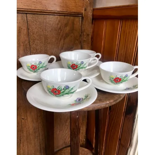 Vintage Lot De 5 Tasses Et Soucoupes Anemones occasion reconditionné disponible sur Rakuten