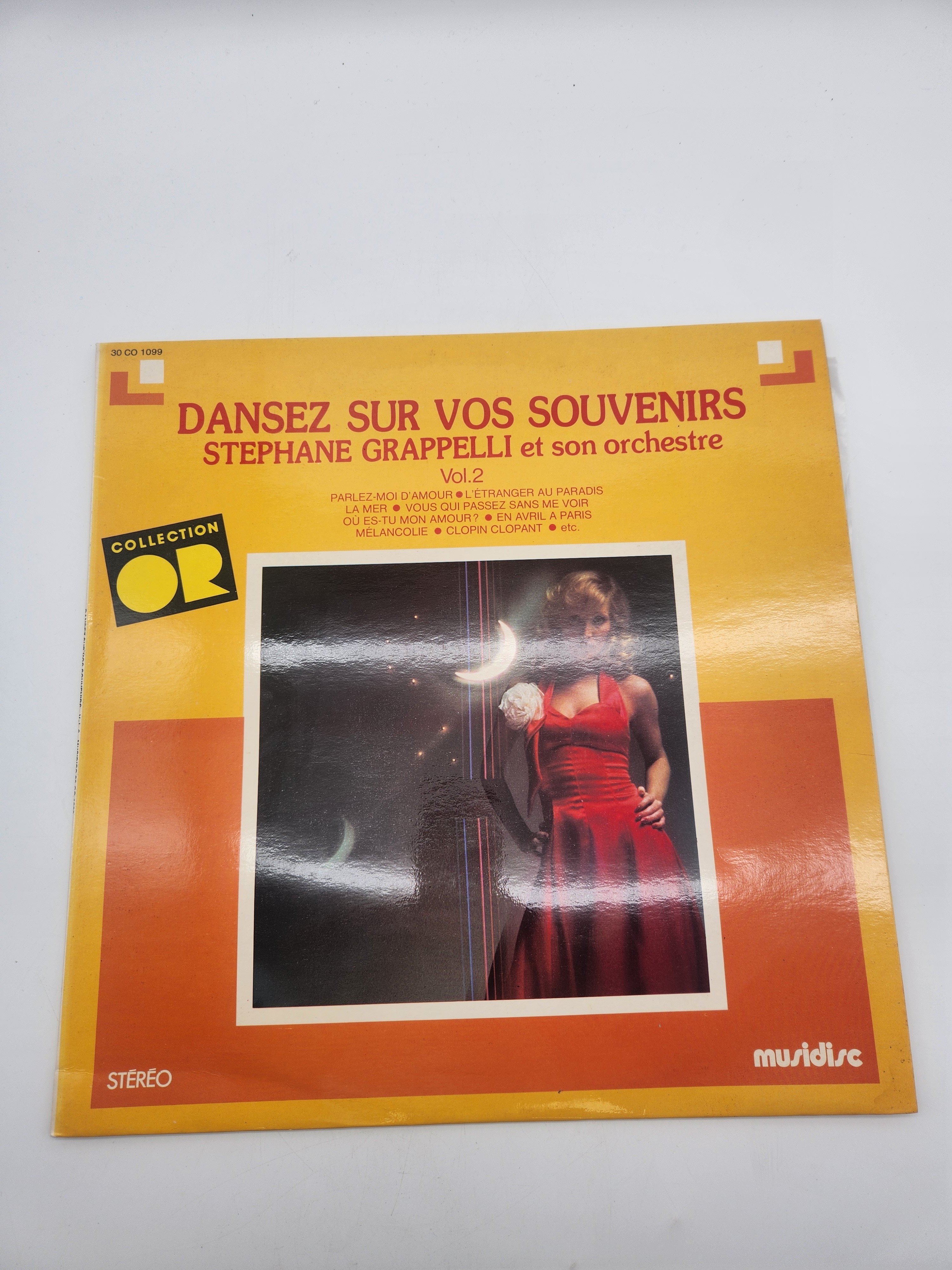 Voir photo 2 de Vinyle 33 Tours – "danser sur vos souvenirs" de Stéphane Grappelli et son orchestre Vinyle 33 Tours – "danser sur vos souvenirs" de Stéphane Grappelli et son orchestre Très bon état reconditionné photo 2