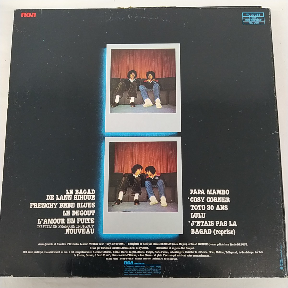 Voir photo 2 de Vinyle 33 tours de Alain Souchon - Toto 30 ans Vinyle 33 tours de Alain Souchon - Toto 30 ans Bon état reconditionné photo 2