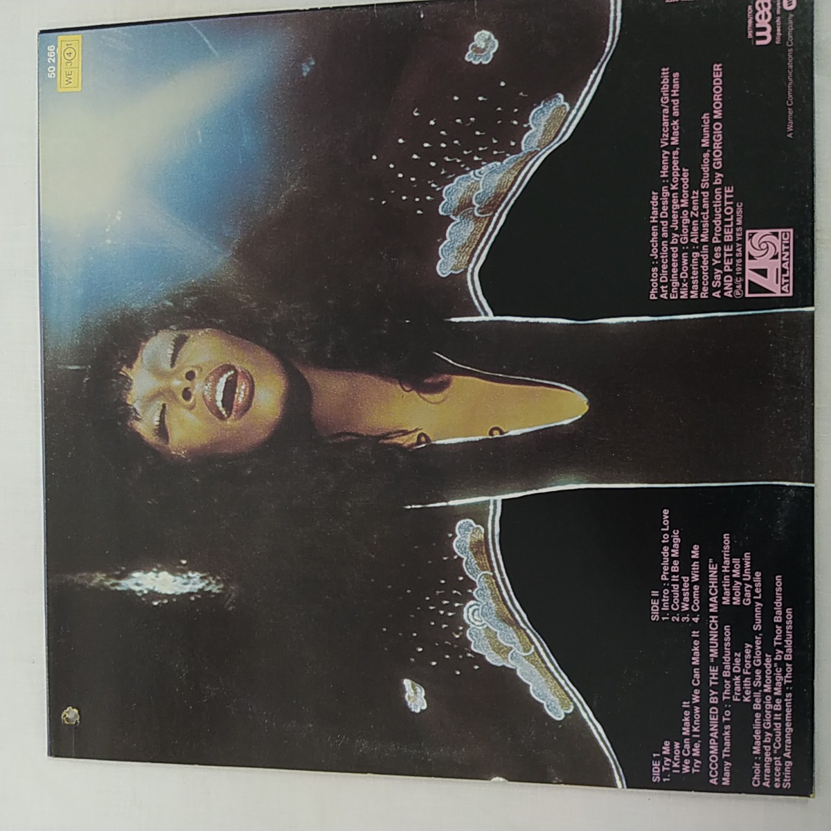 Voir photo 2 de Vinyle 33 tours de Donna Summer - A Love Trilogy Vinyle 33 tours de Donna Summer - A Love Trilogy Bon état reconditionné photo 2