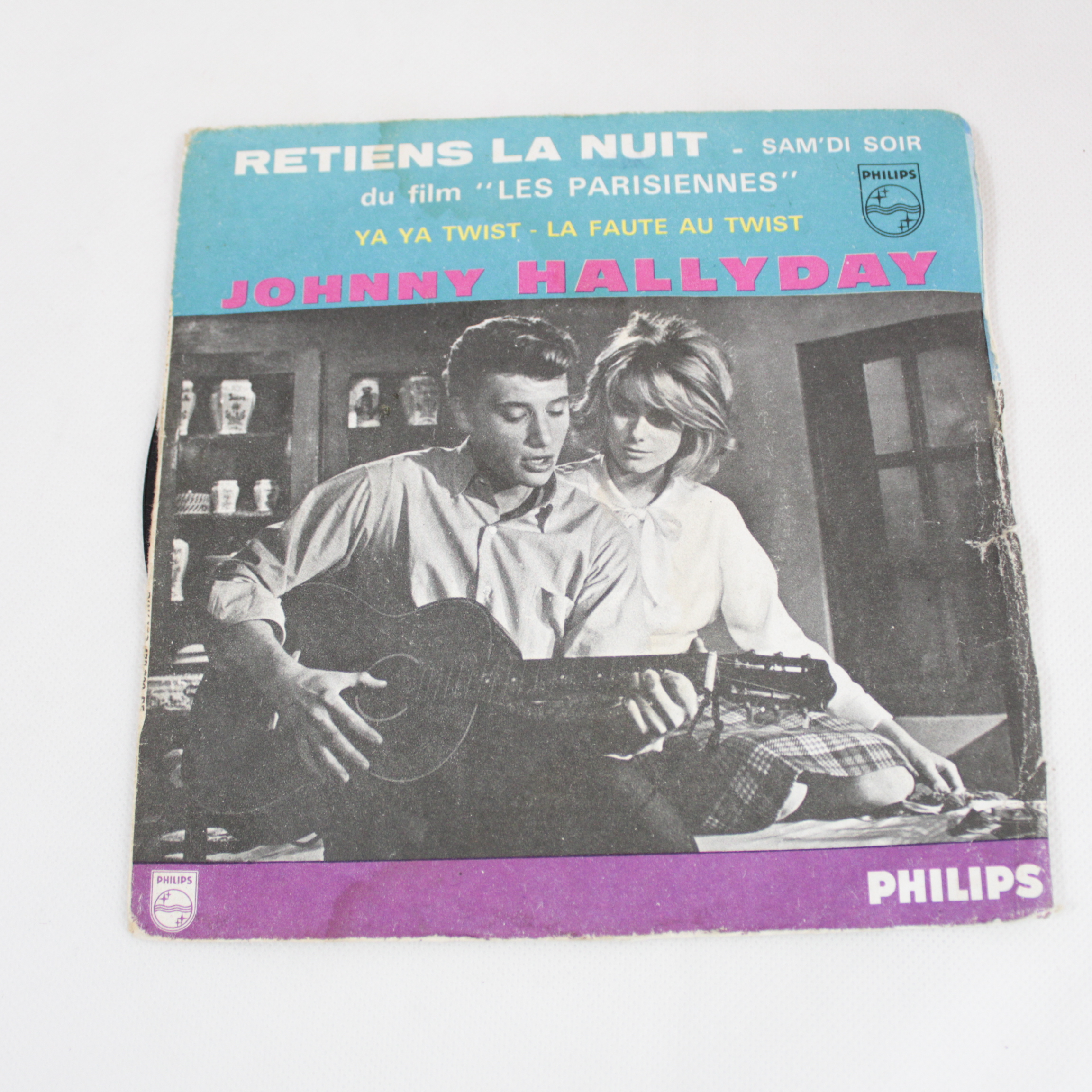 Acheter Vinyle 45 tours : Johnny Hallyday retiens la nuit État correct - 10,00 € Vinyle 45 tours : Johnny Hallyday retiens la nuit État correct reconditionné disponible sur Label Emmaüs