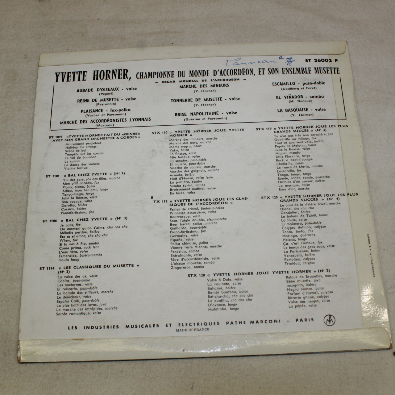 Voir photo 2 de Vinyle d'Yvette Horner Vinyle d'Yvette Horner Bon état reconditionné photo 2