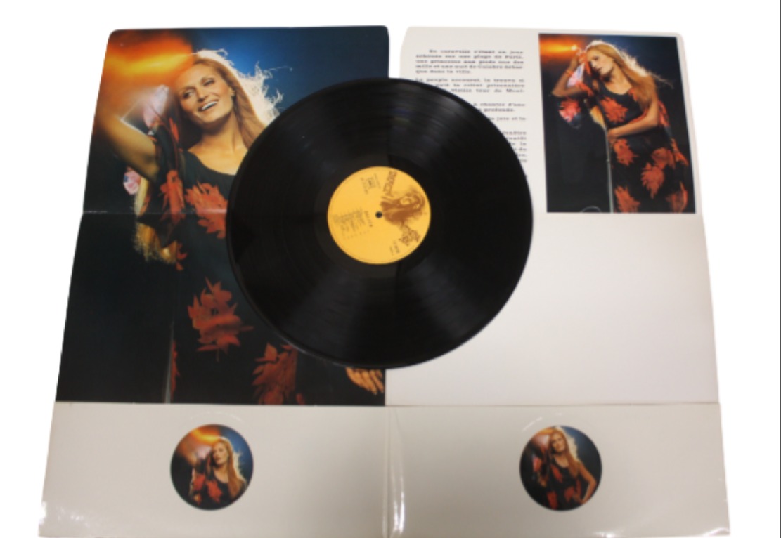 Voir photo 3 de Vinyle Dalida Une Vie Vinyle Dalida Une Vie Très bon état reconditionné photo 3