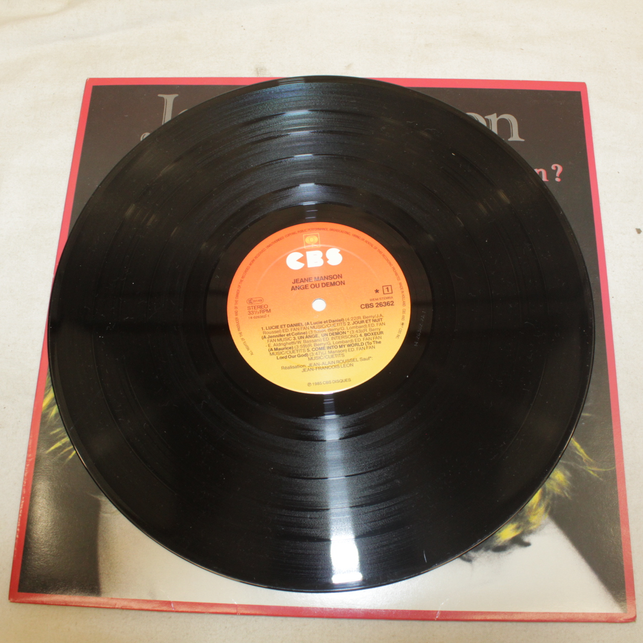Voir photo 3 de Vinyle de Jeane Manson - "Ange ou démon" Vinyle de Jeane Manson - "Ange ou démon" Bon état reconditionné photo 3