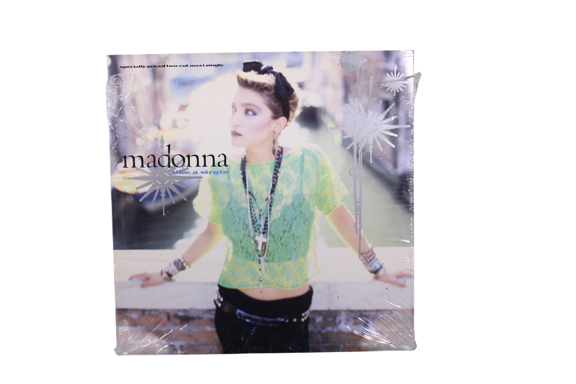 Vinyle Maxi 45T Madonna / Like A Virgin - Sire 1984 Bon état - 12,00 € Vinyle Maxi 45T Madonna / Like A Virgin - Sire 1984 Bon état reconditionné disponible sur Label Emmaüs
