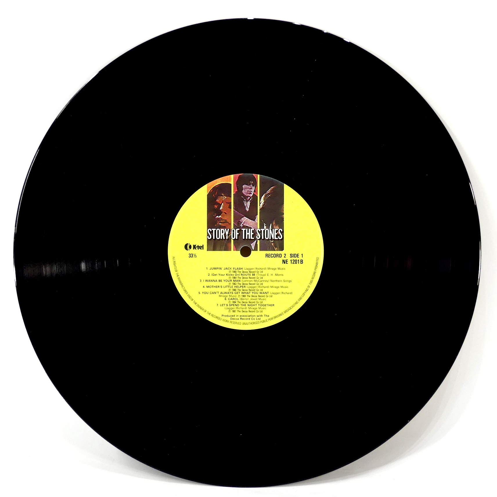 Voir photo 2 de Vinyle - Rolling Stones - Story of the Stones - 1982 Vinyle - Rolling Stones - Story of the Stones - 1982 État correct reconditionné photo 2