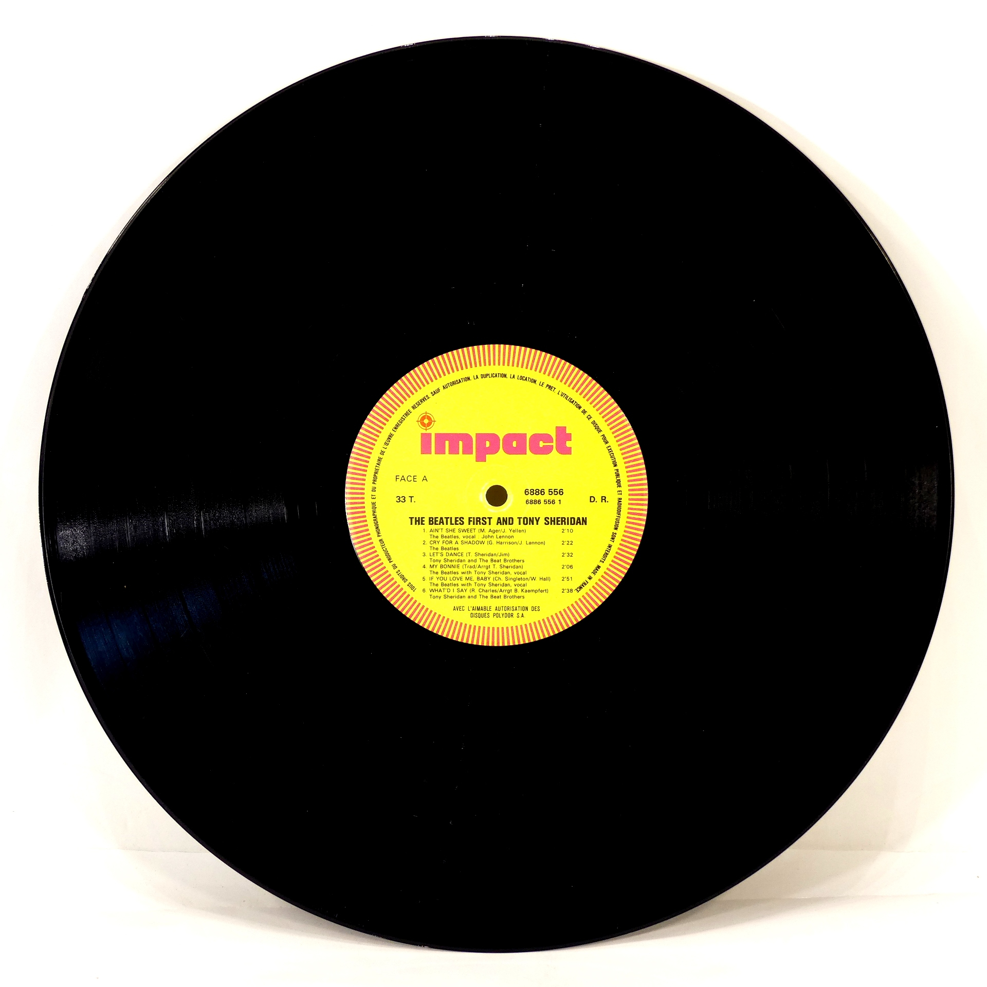 Voir photo 2 de Vinyle - The Beatles First and Tony Sheridan Vinyle - The Beatles First and Tony Sheridan Bon état reconditionné photo 2