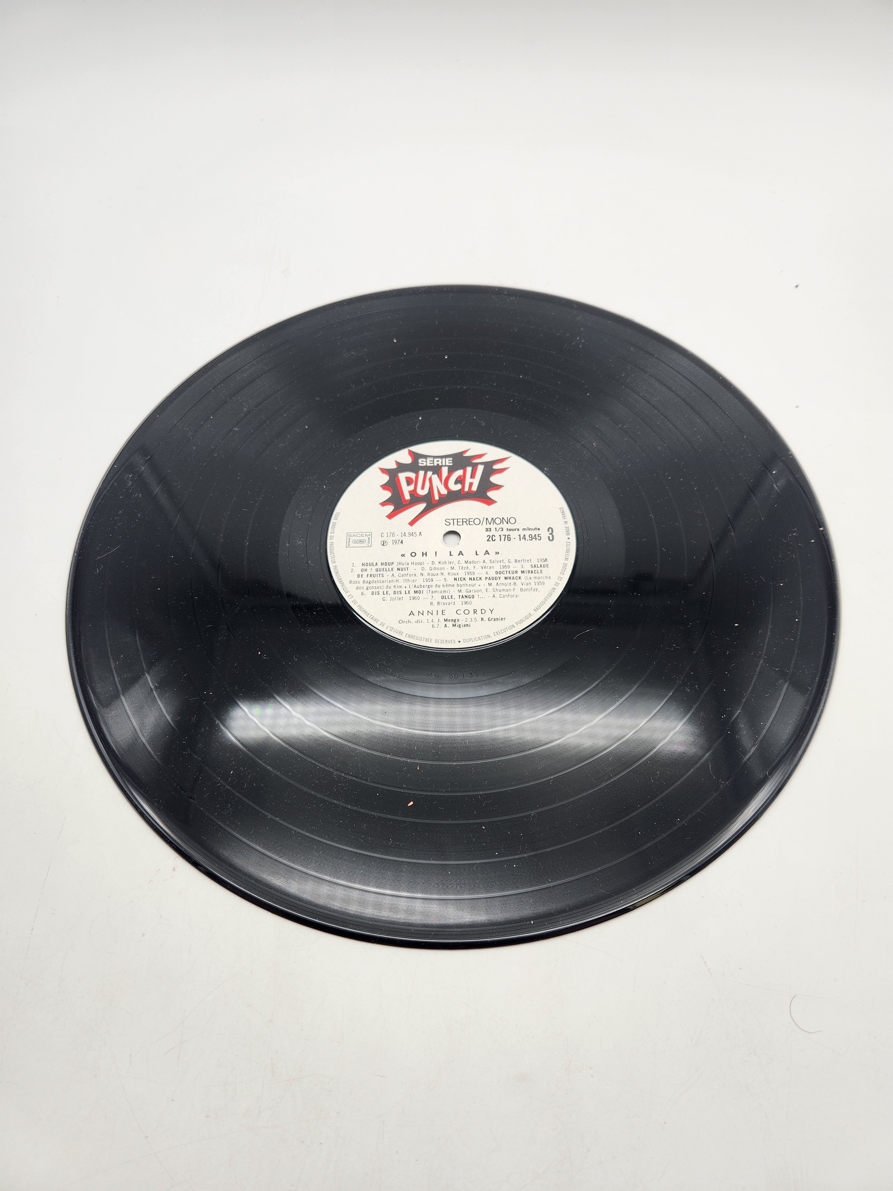 Voir photo 8 de Vinyles 33 Tours - Annie Cordy OH ! LA LA Vinyles 33 Tours - Annie Cordy OH ! LA LA Très bon état reconditionné photo 8