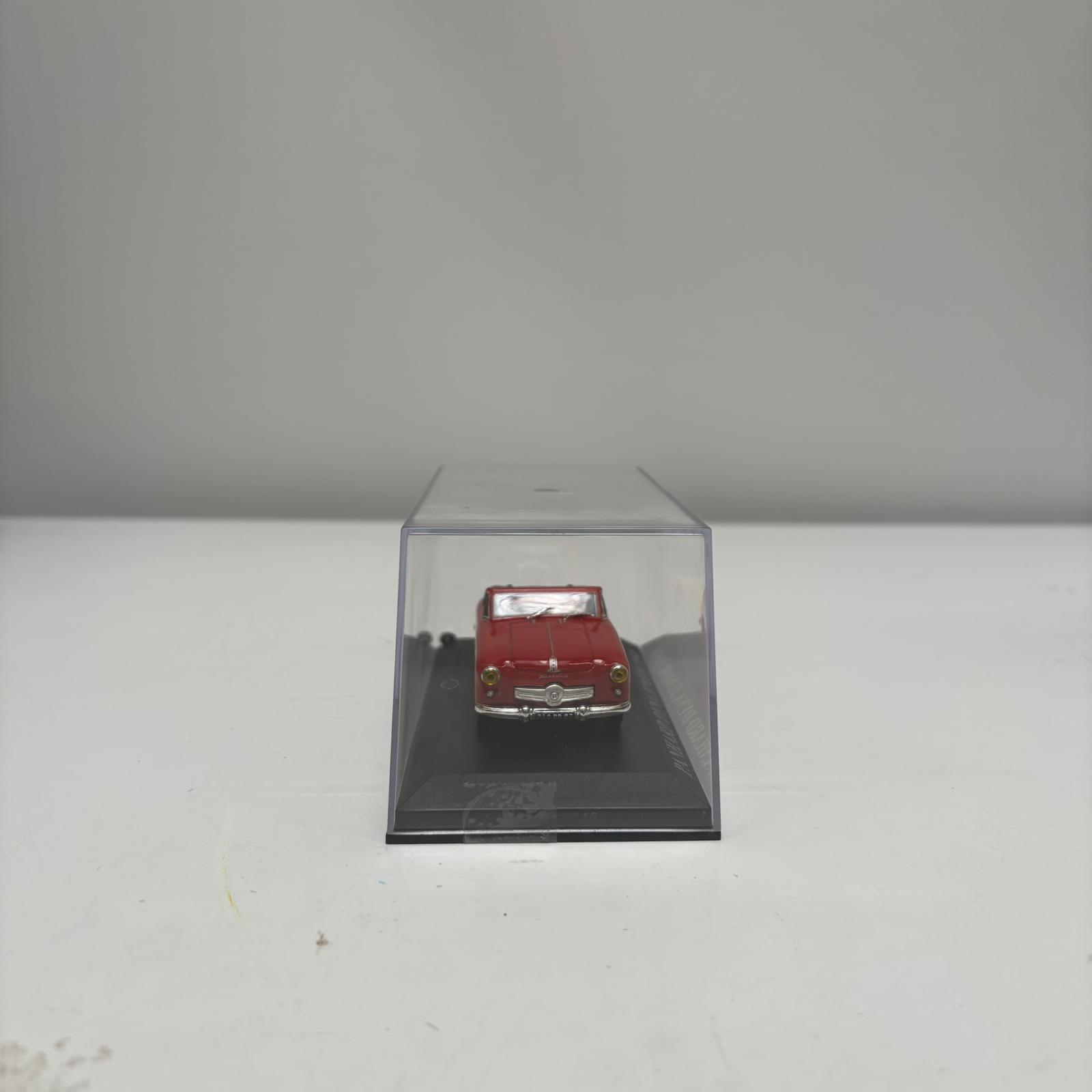 Voir photo 2 de Voiture de collection Panhard Dyna Junior 1954 Voiture de collection Panhard Dyna Junior 1954 reconditionné photo 2