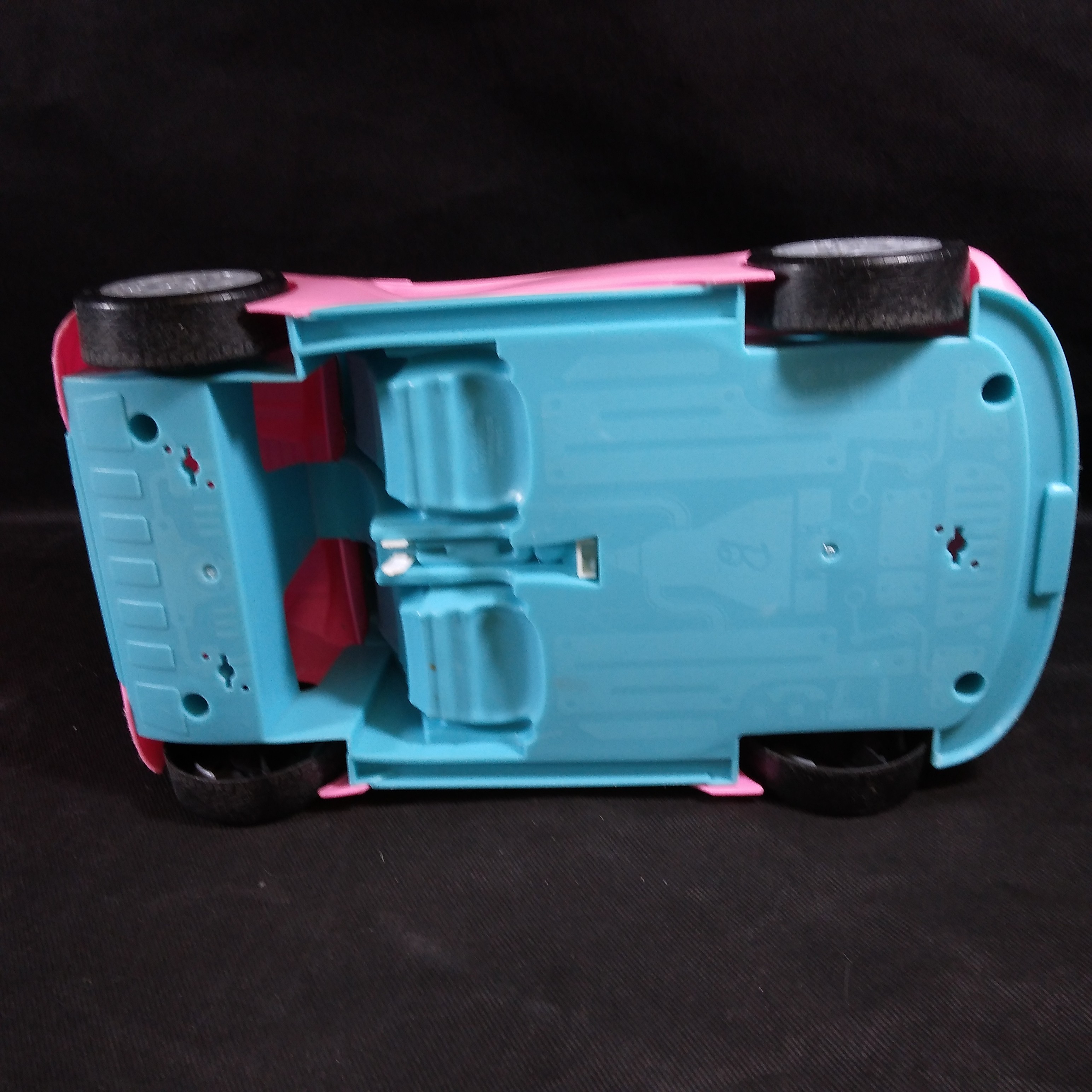Voir photo 9 de Voiture décapotable rose, Barbie + poupée Barbie Voiture décapotable rose, Barbie + poupée Barbie Très bon état reconditionné photo 9