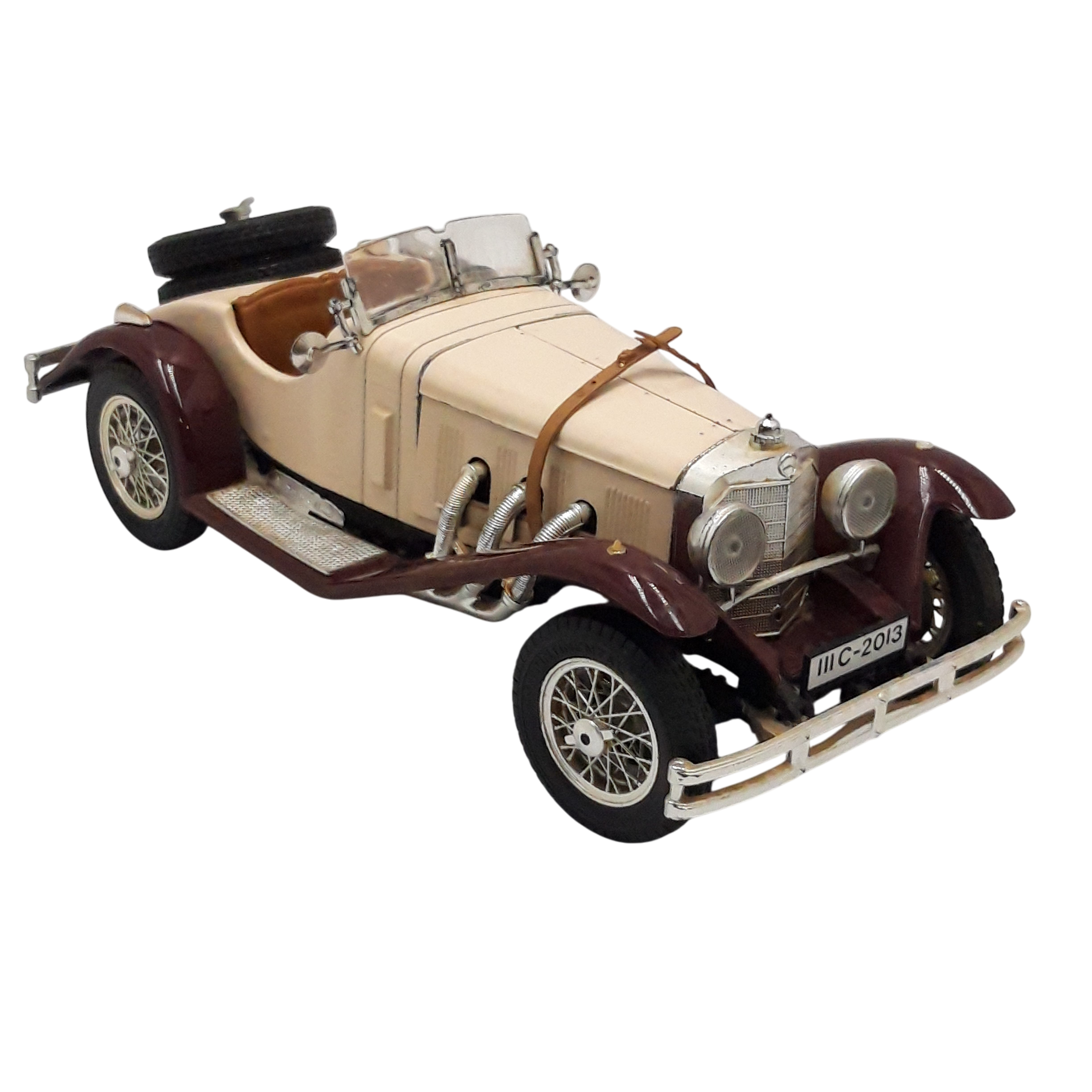 Voiture miniature 1/18 – MERCEDES-BENZ SSK 1928 – Bicolore, Burago, Collection. Bon état - 17,00 € Voiture miniature 1/18 – MERCEDES-BENZ SSK 1928 – Bicolore, Burago, Collection. Bon état reconditionné disponible sur Label Emmaüs