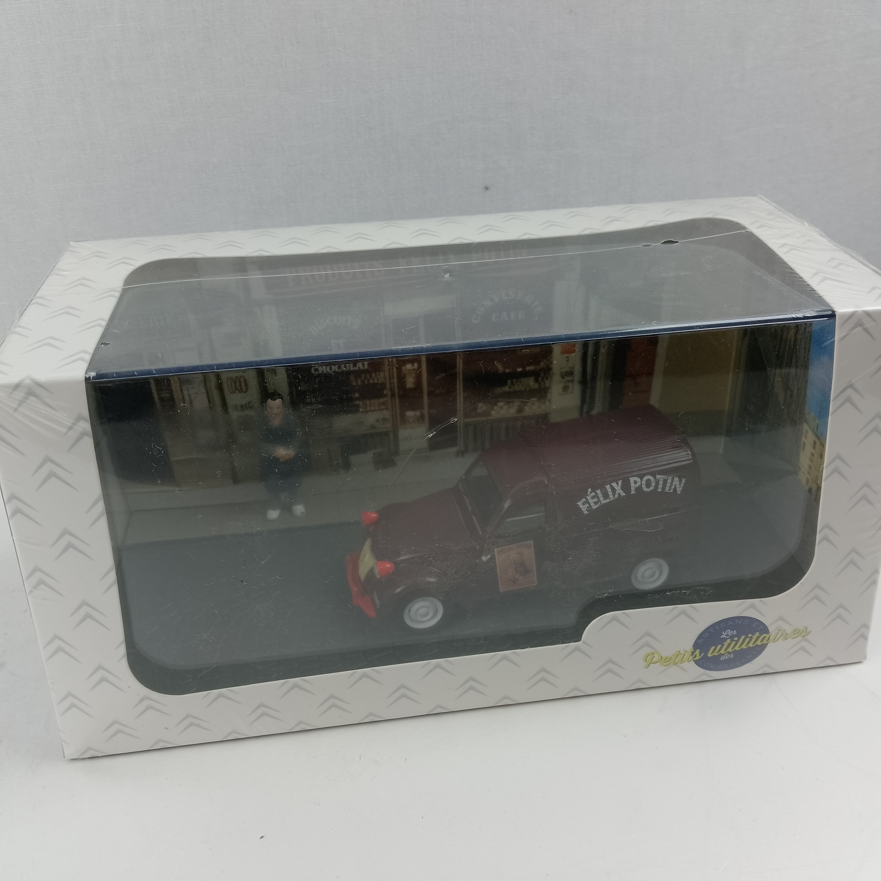 Voir photo 10 de Voiture miniature de collection - fourgon 2cv Citroën Felix Potin Voiture miniature de collection - fourgon 2cv Citroën Felix Potin reconditionné photo 10