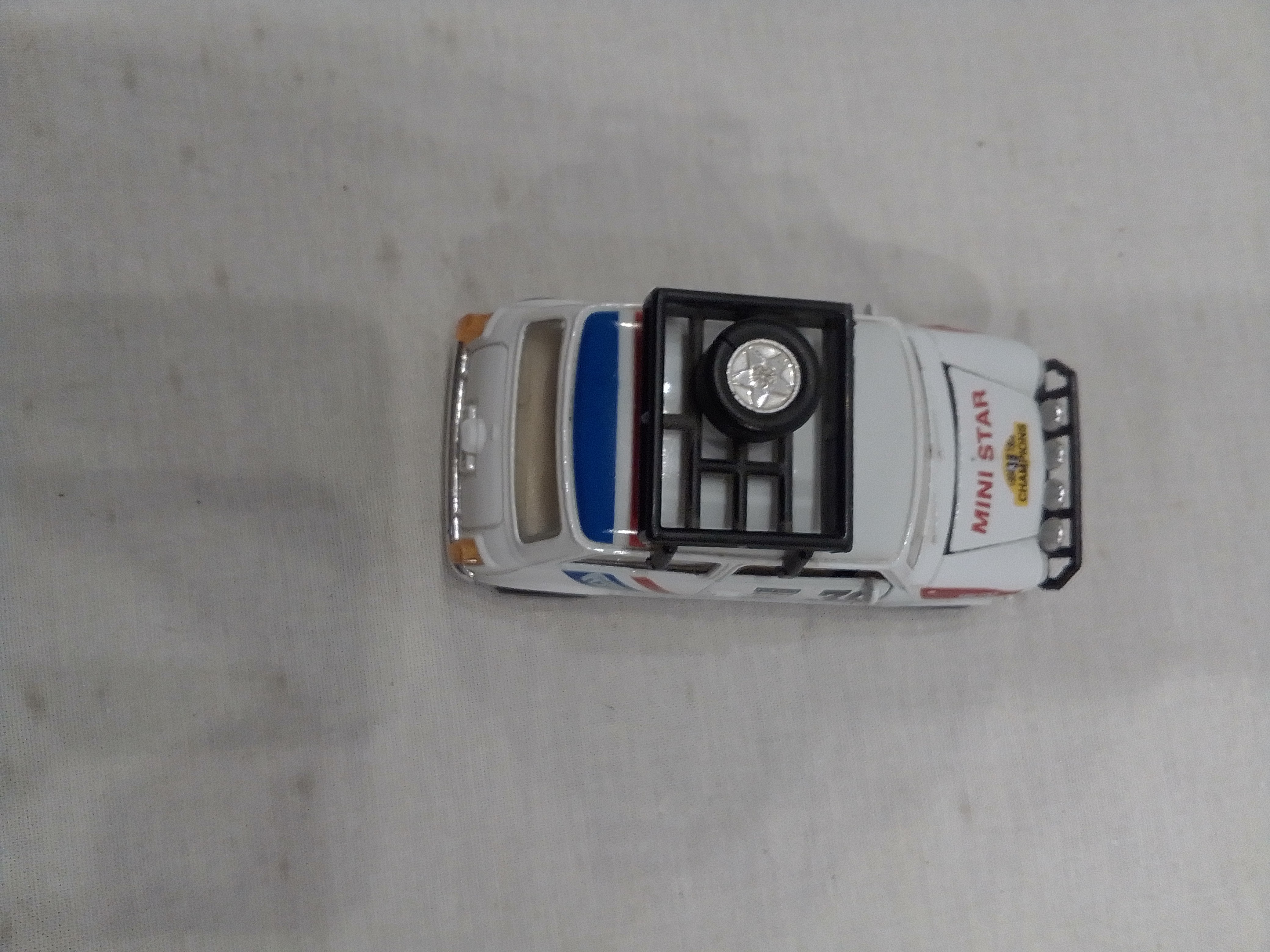 Voir photo 5 de Voiture miniature Mini Cooper Rally Die Cast Model Austin Morris Voiture miniature Mini Cooper Rally Die Cast Model Austin Morris Bon état reconditionné photo 5