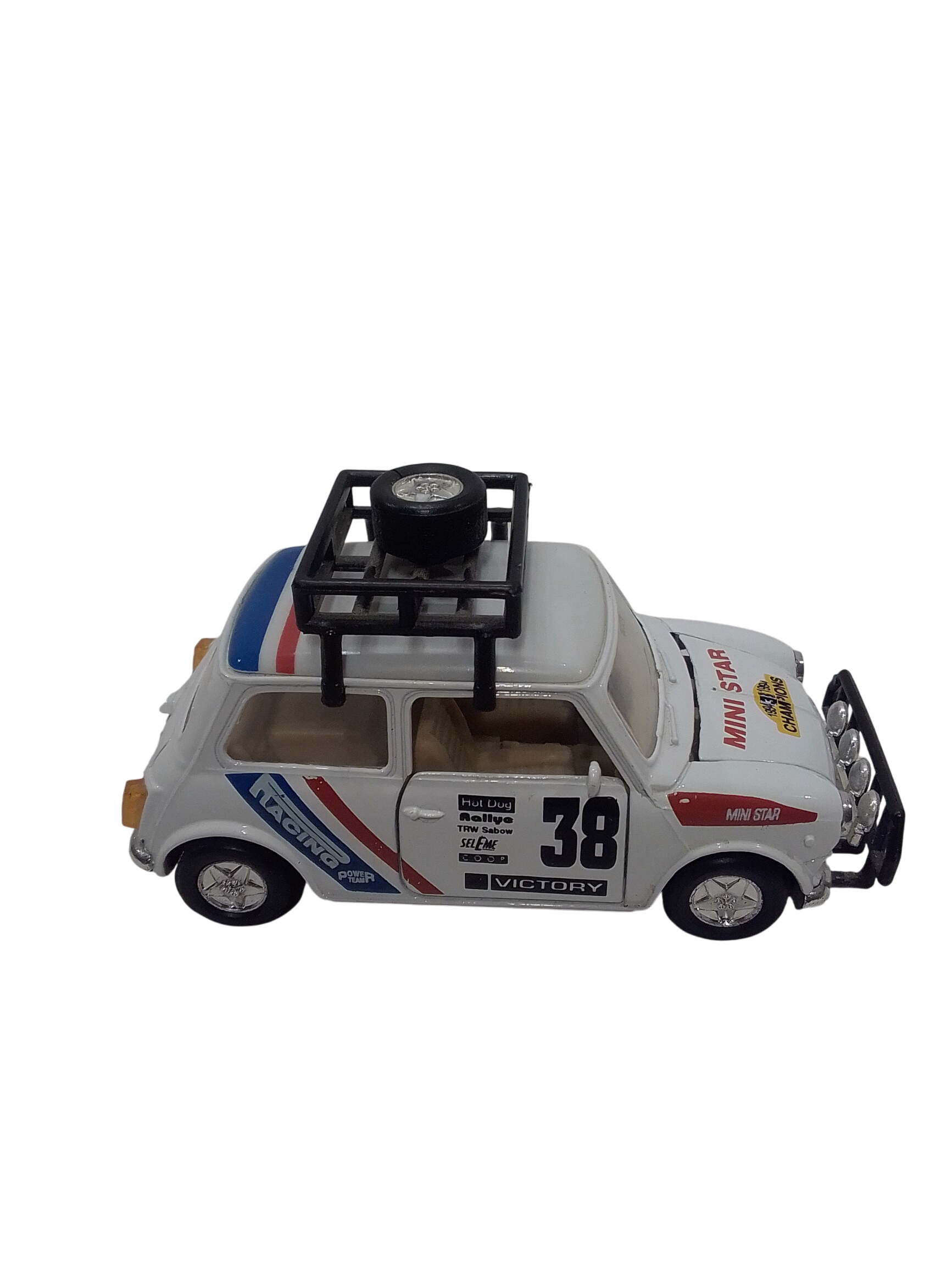 Voiture miniature Mini Cooper Rally Die Cast Model Austin Morris Bon état - 30,00 € Voiture miniature Mini Cooper Rally Die Cast Model Austin Morris Bon état reconditionné disponible sur Label Emmaüs