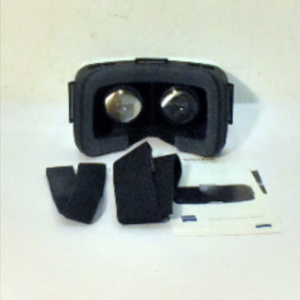 Voir photo 5 de VR ONE Plus - Carl Zeiss™ - Casque de Réalité Virtuelle - 2016 VR ONE Plus - Carl Zeiss™ - Casque de Réalité Virtuelle - 2016 neuf reconditionné photo 5