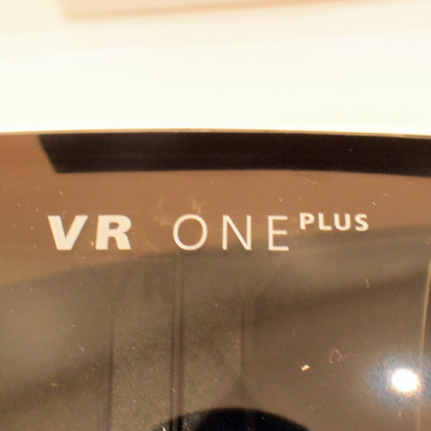 Voir photo 7 de VR ONE Plus - Carl Zeiss™ - Casque de Réalité Virtuelle - 2016 VR ONE Plus - Carl Zeiss™ - Casque de Réalité Virtuelle - 2016 neuf reconditionné photo 7