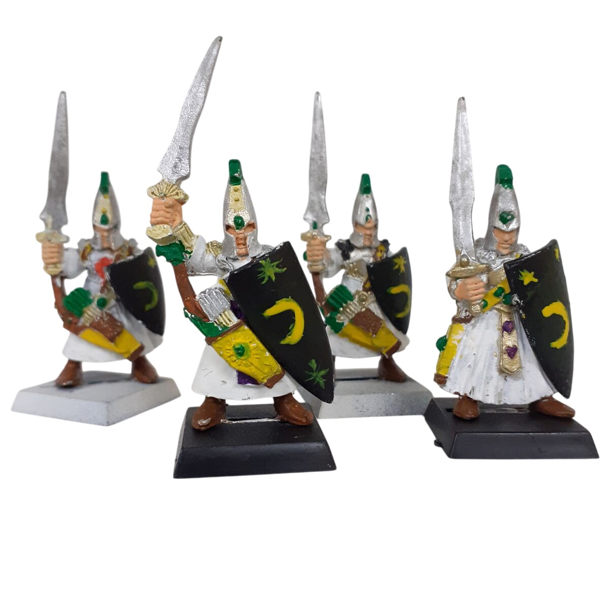 Acheter Warhammer - 4 figurines soldats - Collection Très bon état - 10,00 € Warhammer - 4 figurines soldats - Collection Très bon état reconditionné disponible sur Label Emmaüs