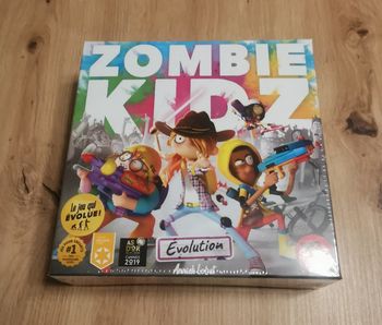 Zombie kidz evolution Très bon état reconditionné (offre indisponible)